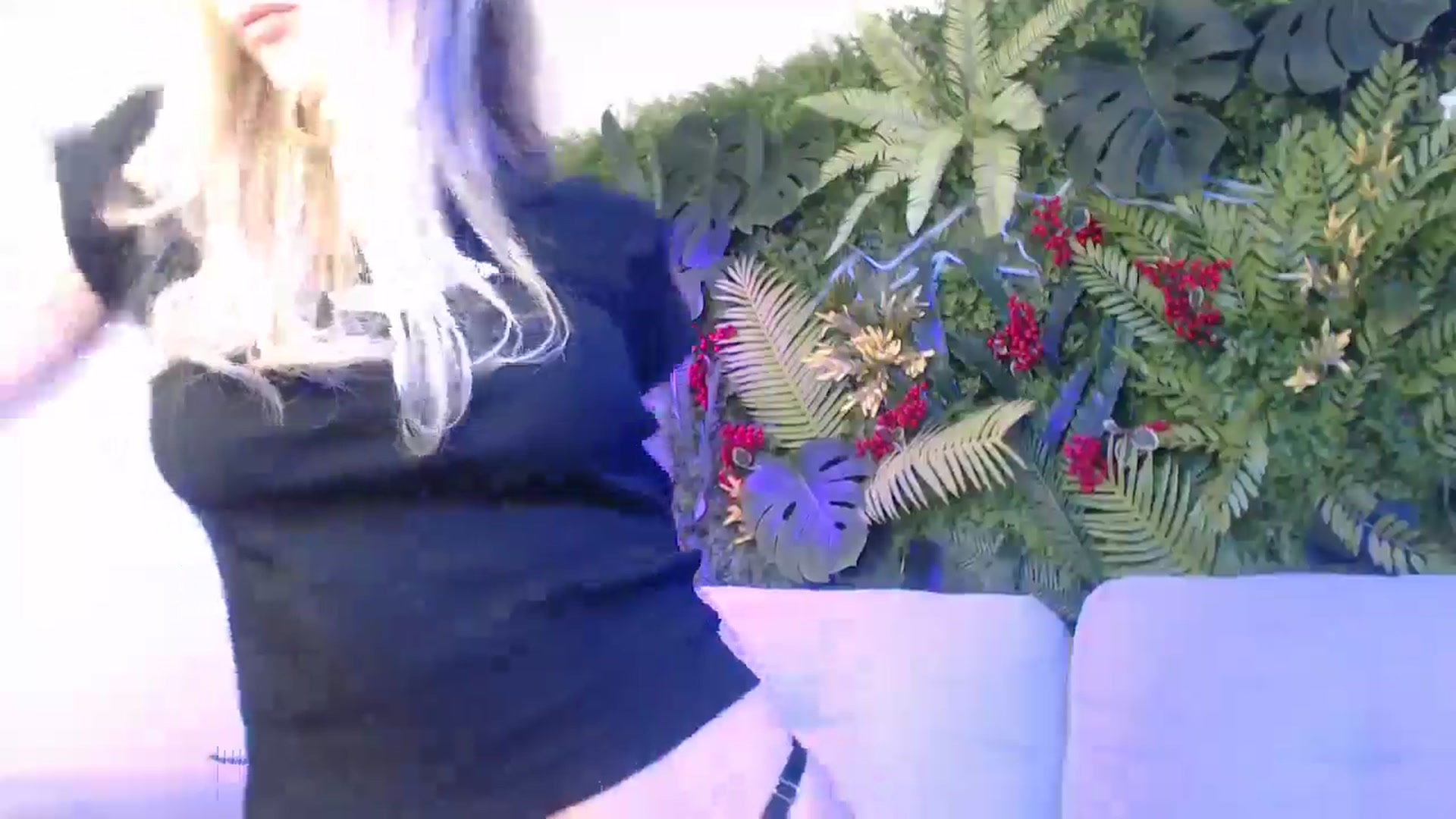 Gallery image thumbnail from Horny_Blond's myfreecams stream on, 03/11/2025, 10:33 image 18 of 20