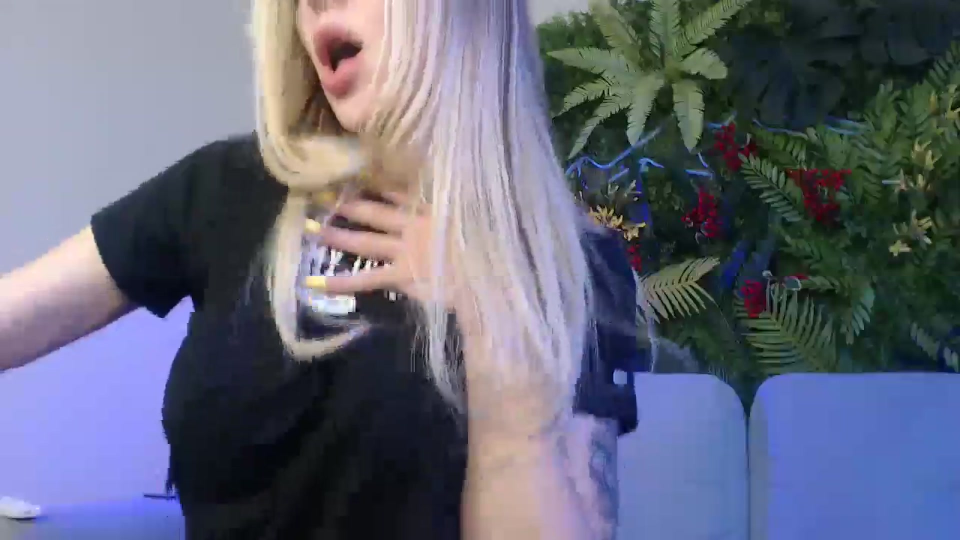 Gallery image thumbnail from Horny_Blond's myfreecams stream on, 03/11/2025, 14:58 image 18 of 20