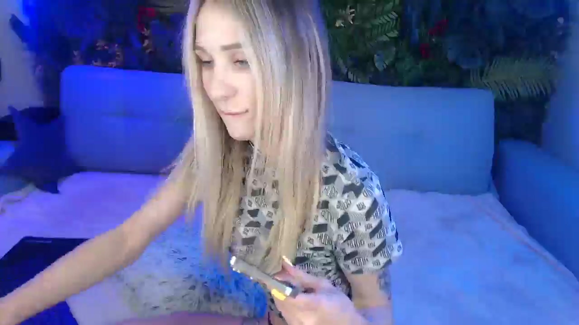 Gallery image thumbnail from Horny_Blond's myfreecams stream on, 03/16/2025, 10:51 image 12 of 20