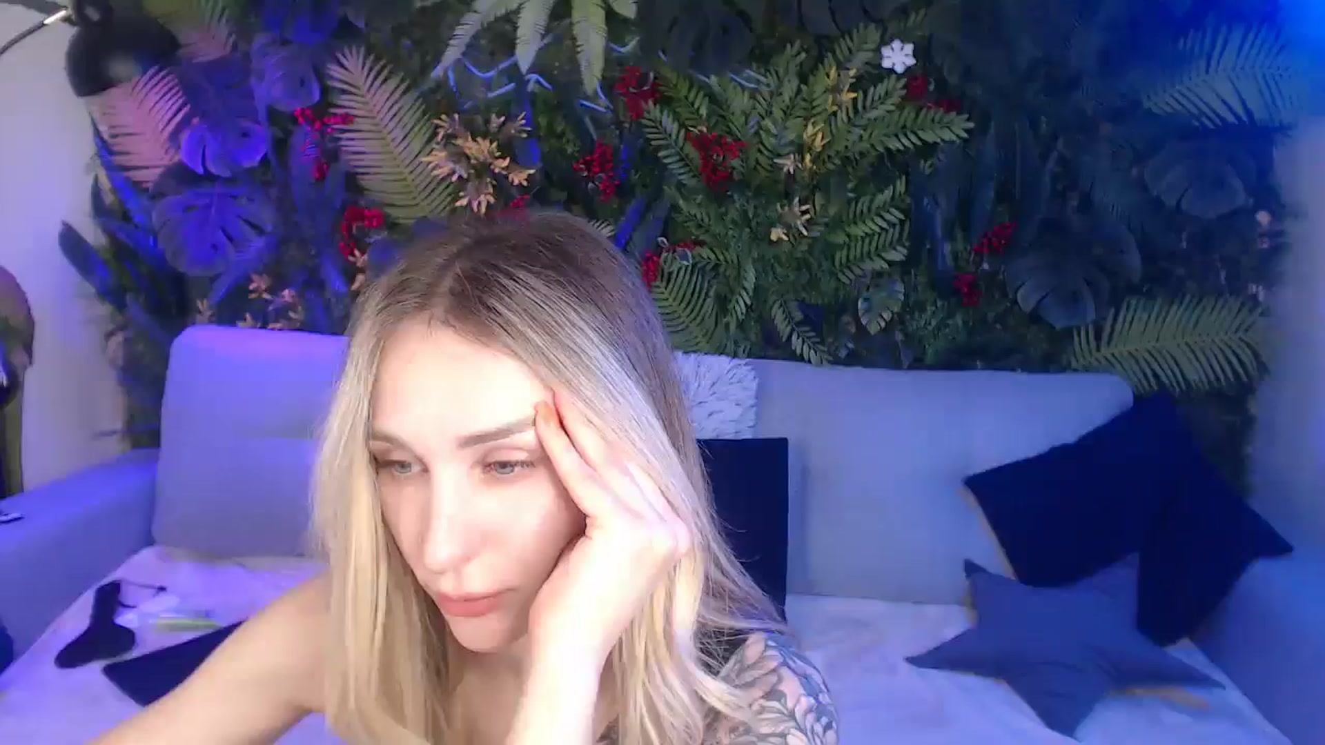 Gallery image thumbnail from Horny_Blond's myfreecams stream on, 03/25/2025, 12:50 image 8 of 20