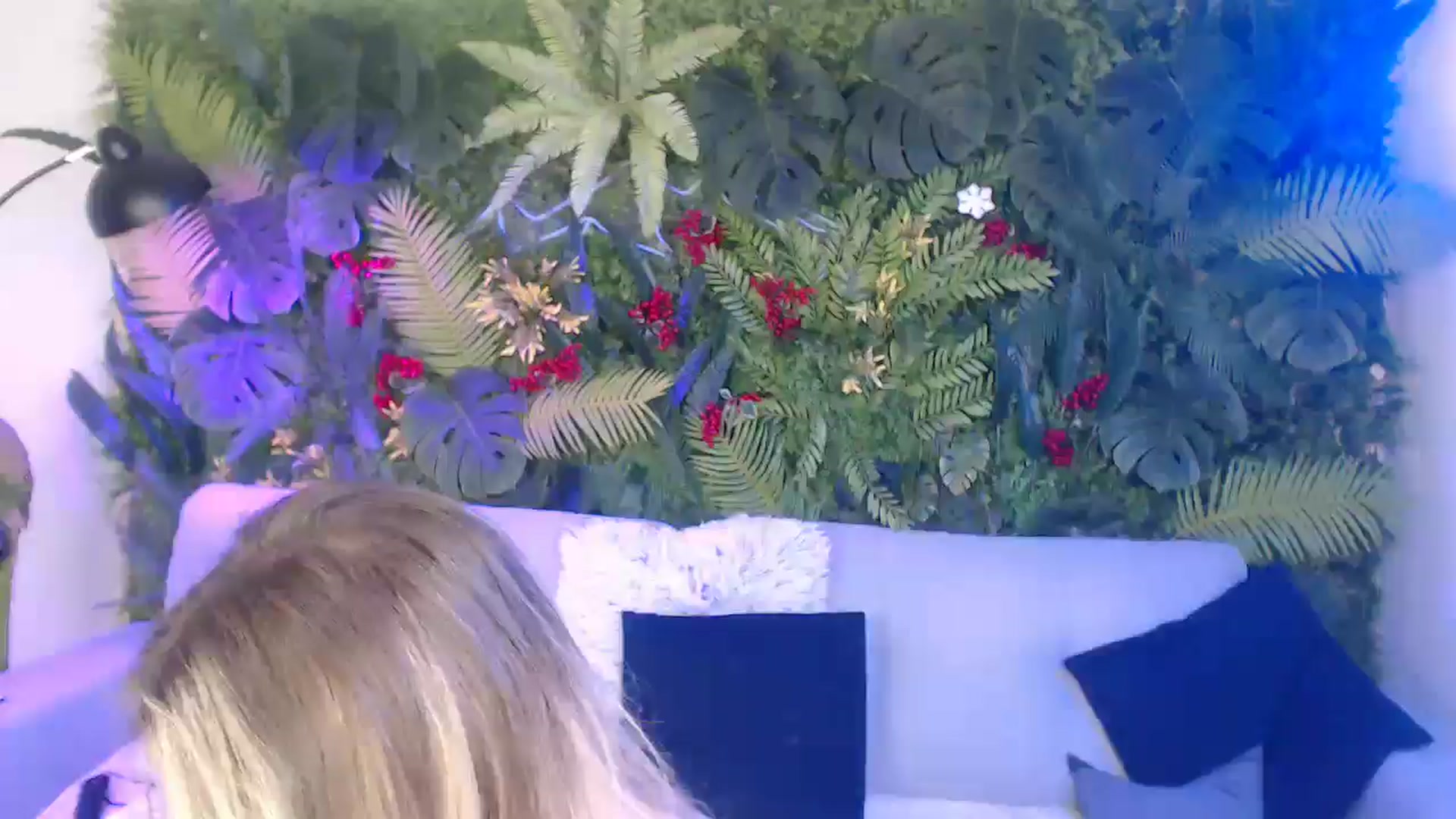 Gallery image thumbnail from Horny_Blond's myfreecams stream on, 03/25/2025, 12:50 image 1 of 20