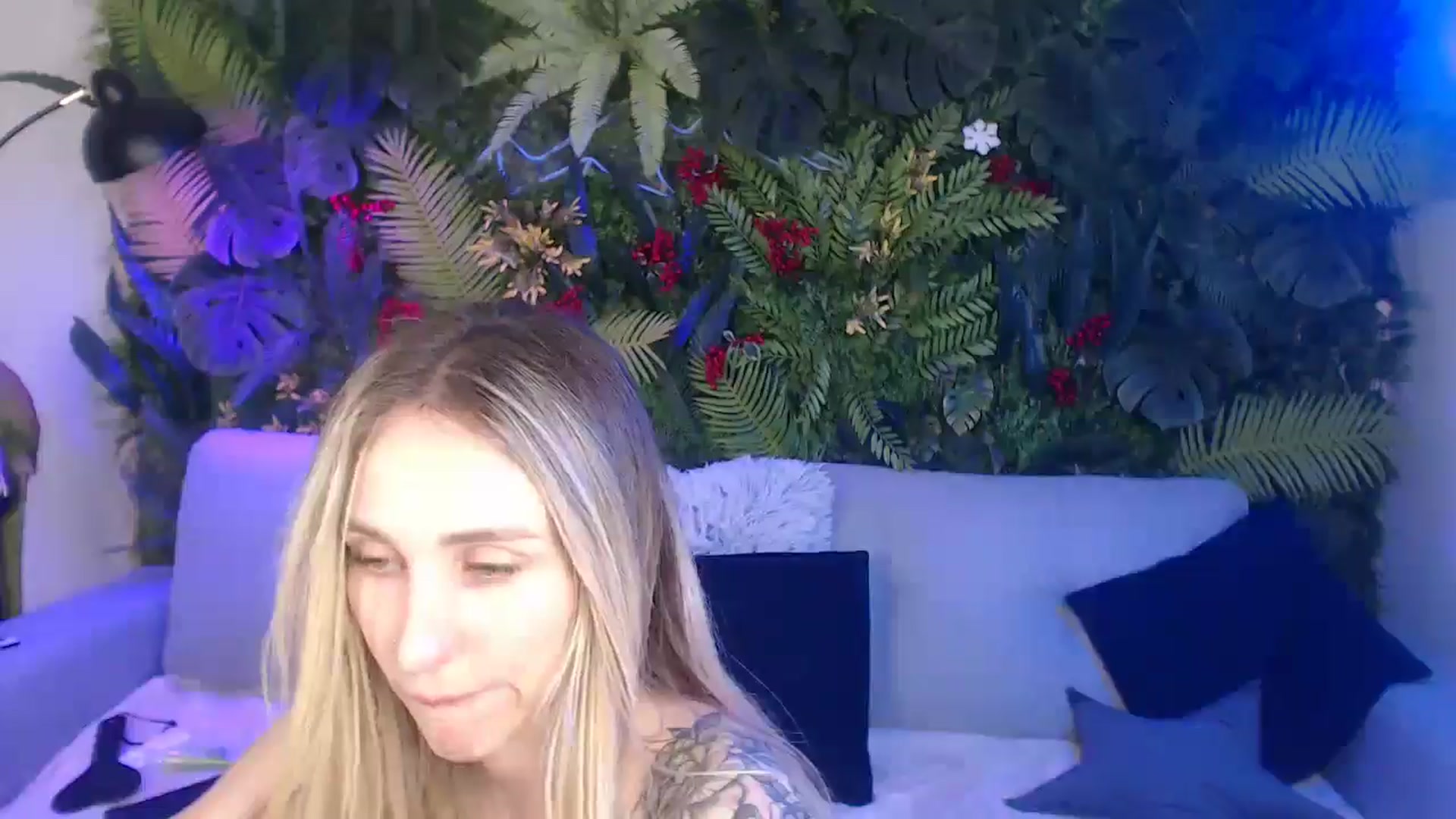 Gallery image thumbnail from Horny_Blond's myfreecams stream on, 03/25/2025, 12:50 image 2 of 20