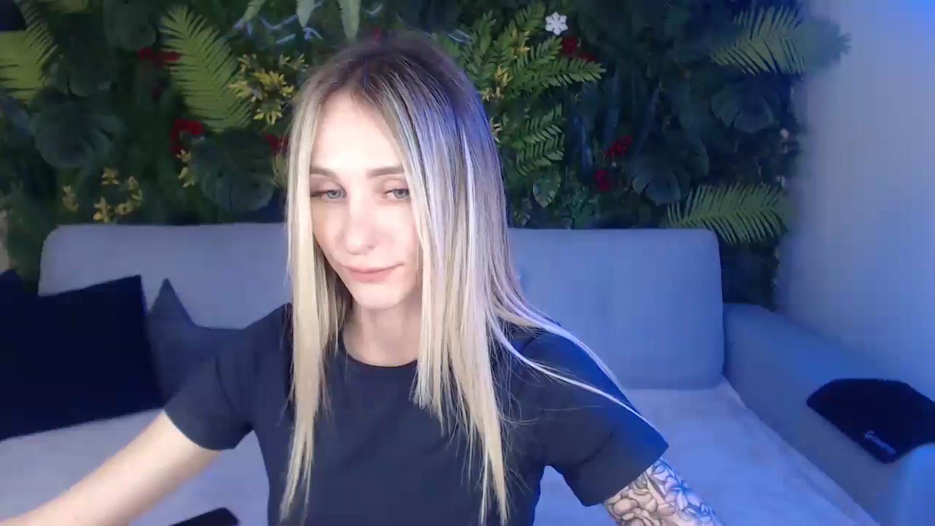 Gallery image thumbnail from Horny_Blond's myfreecams stream on, 04/04/2025, 10:48 image 1 of 20