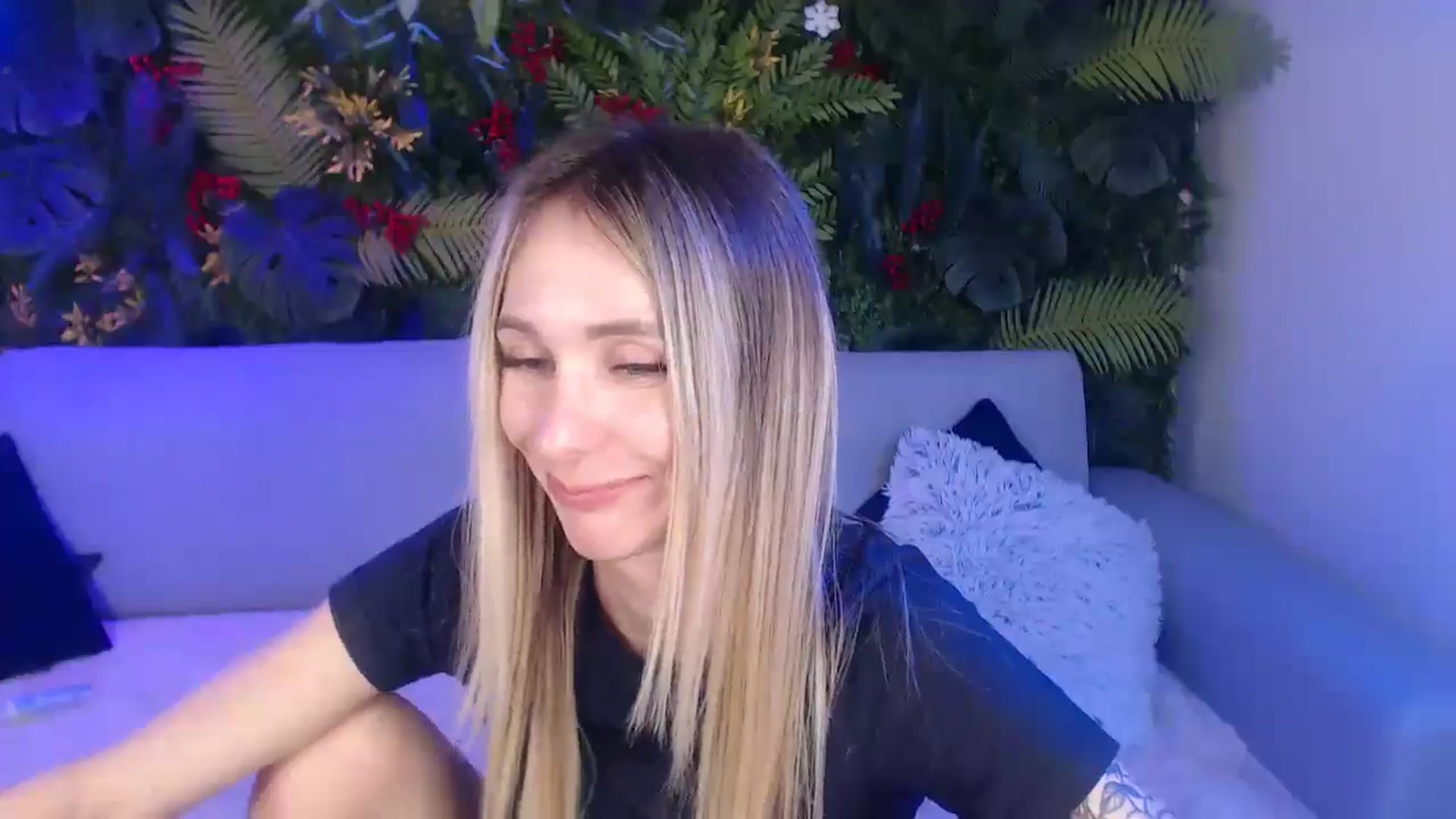 Gallery image thumbnail from Horny_Blond's myfreecams stream on, 04/05/2025, 09:47 image 19 of 20