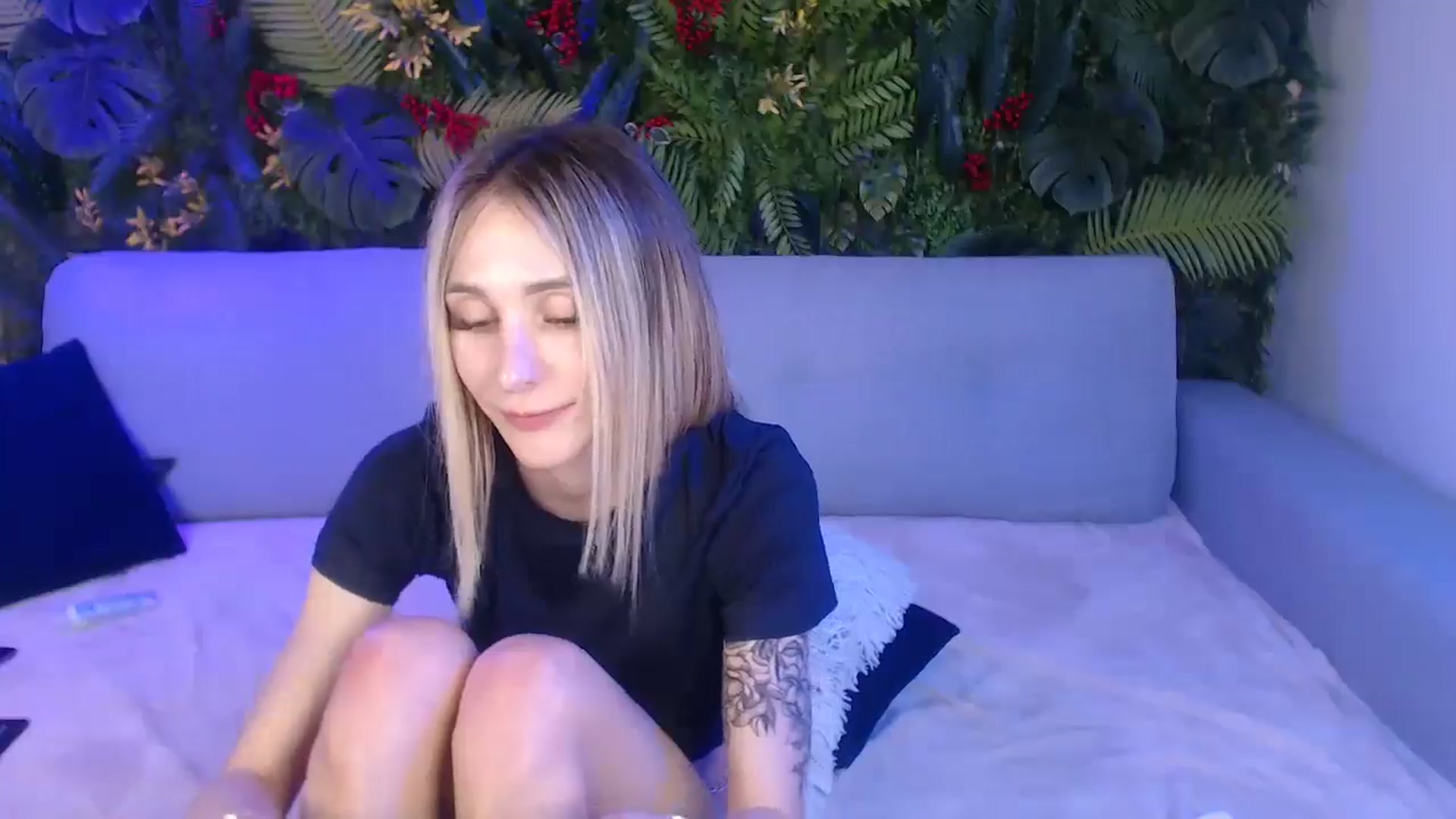 Gallery image thumbnail from Horny_Blond's myfreecams stream on, 04/05/2025, 10:54 image 4 of 20