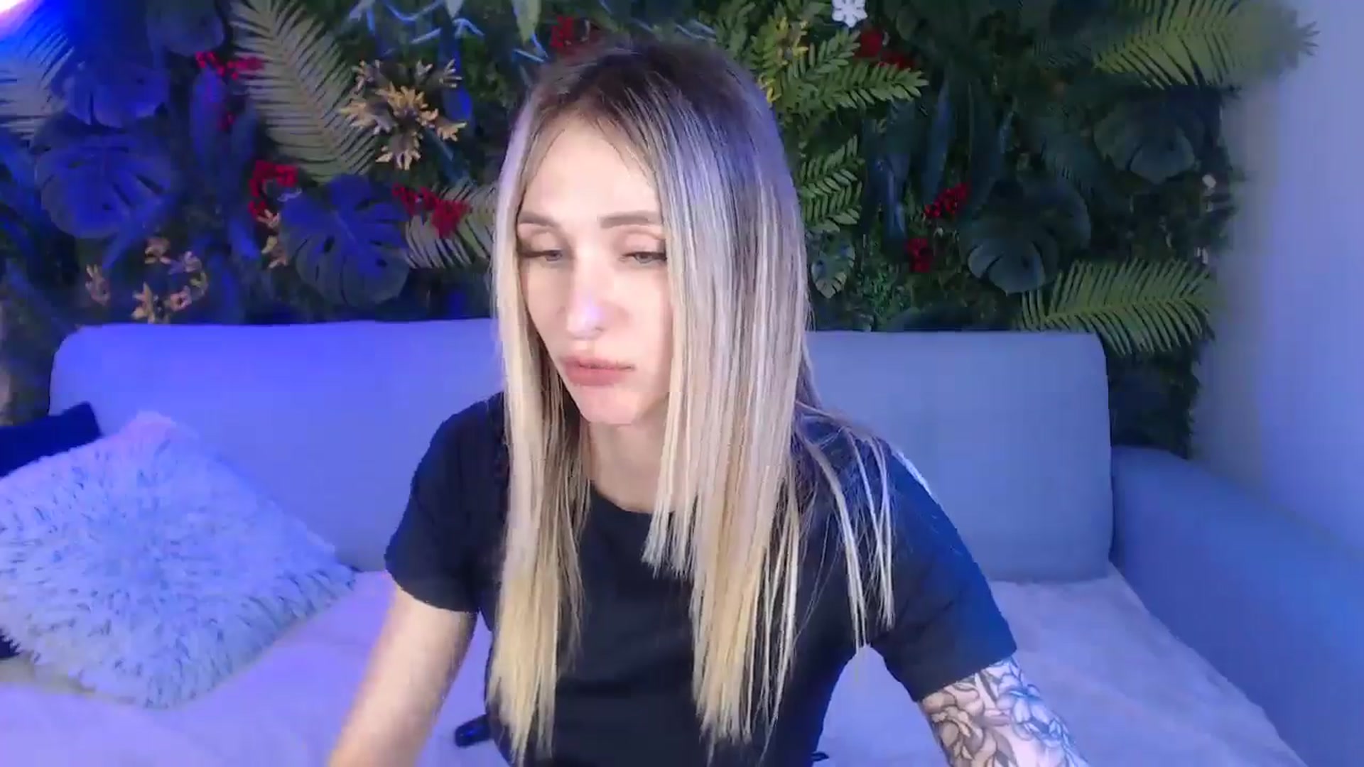 Gallery image thumbnail from Horny_Blond's myfreecams stream on, 04/05/2025, 11:31 image 4 of 20