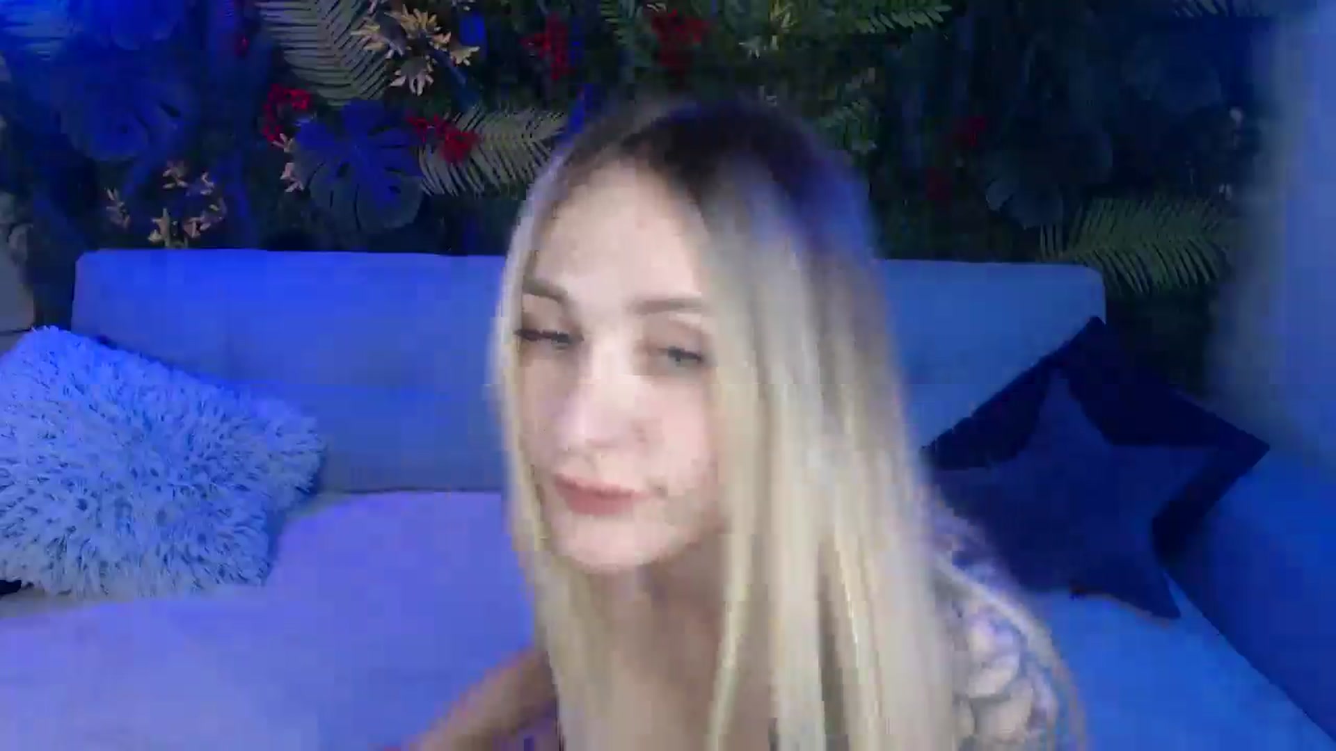 Gallery image thumbnail from Horny_Blond's myfreecams stream on, 04/15/2025, 08:16 image 9 of 20