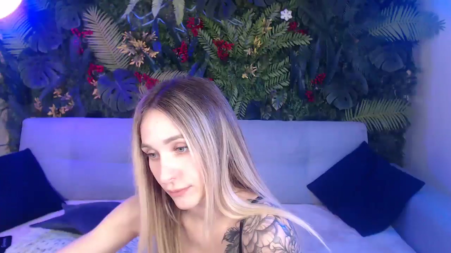 Gallery image thumbnail from Horny_Blond's myfreecams stream on, 04/15/2025, 09:54 image 7 of 20