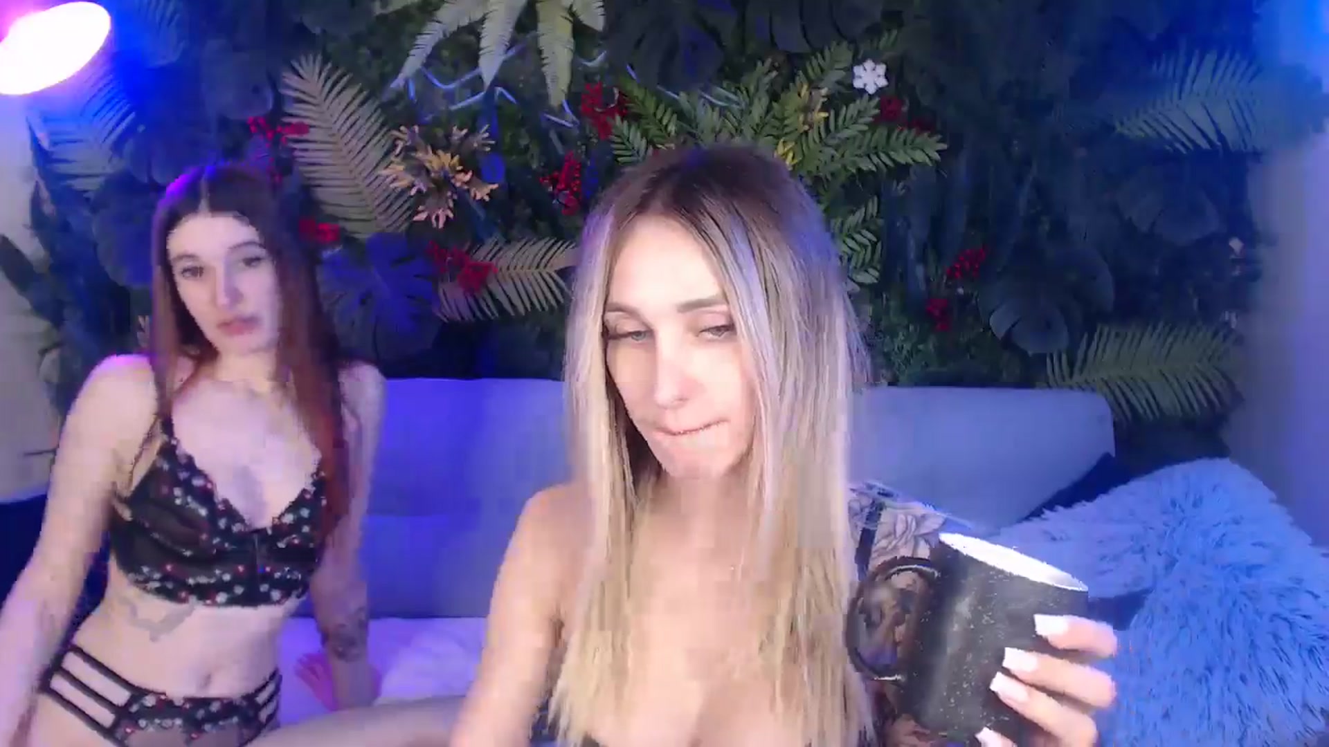 Gallery image thumbnail from Horny_Blond's myfreecams stream on, 04/15/2025, 12:25 image 4 of 20