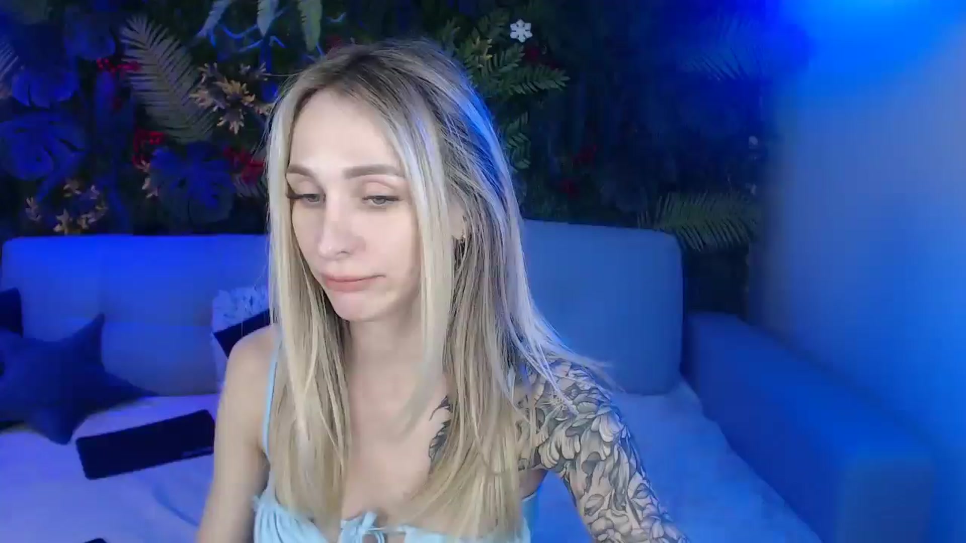 Gallery image thumbnail from Horny_Blond's myfreecams stream on, 05/03/2025, 10:22 image 1 of 20