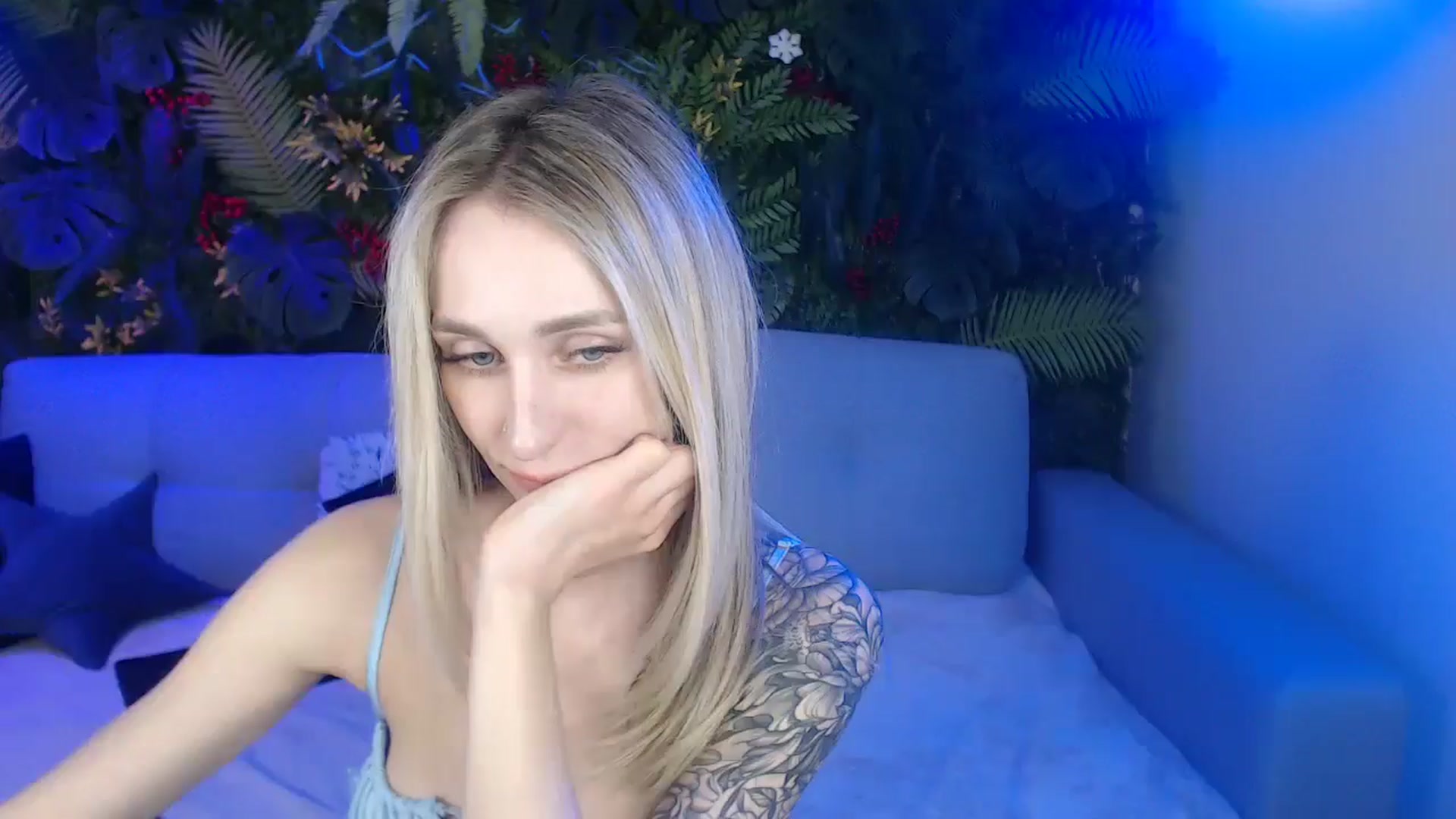 Gallery image thumbnail from Horny_Blond's myfreecams stream on, 05/03/2025, 10:22 image 7 of 20
