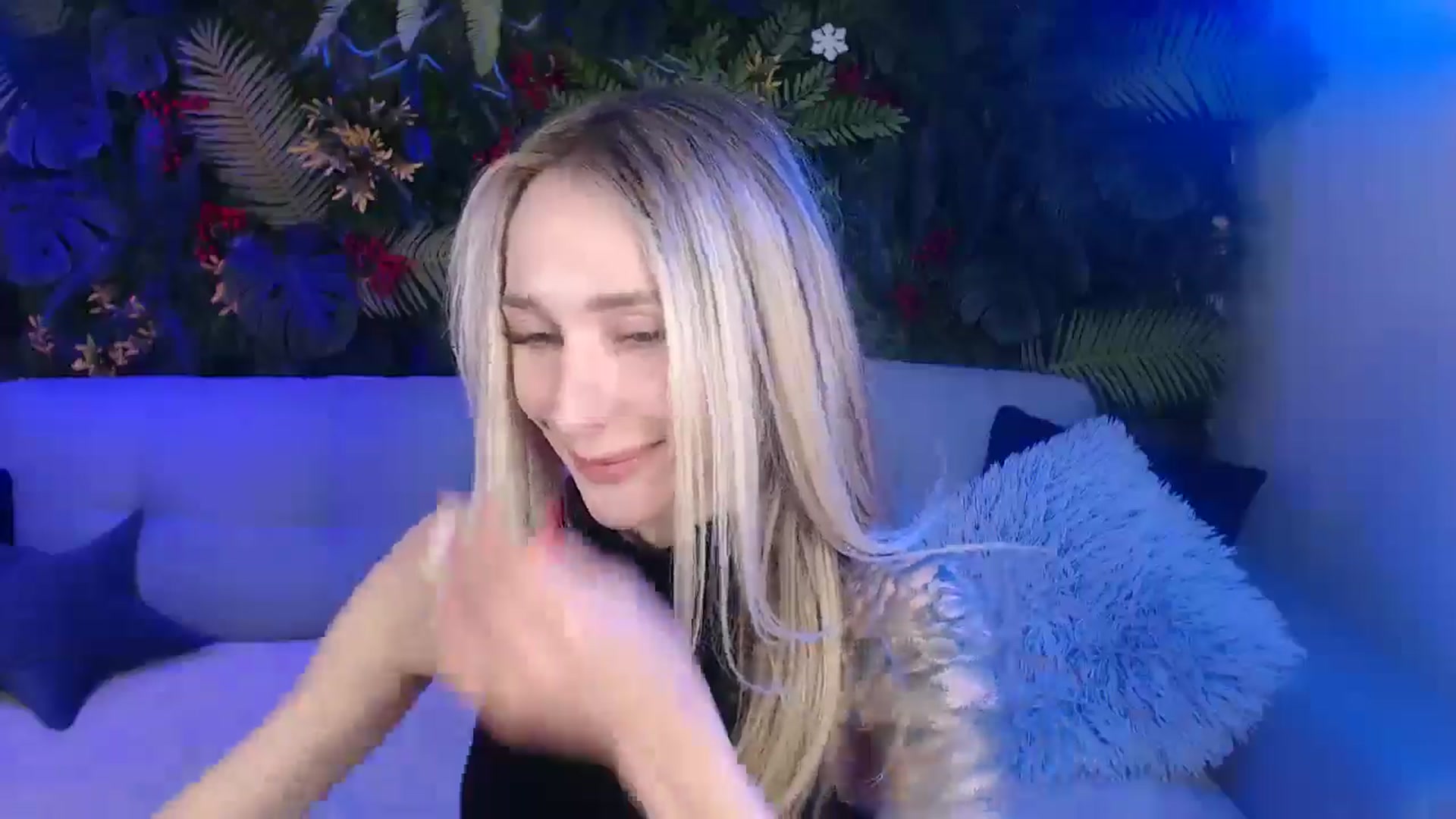 Gallery image thumbnail from Horny_Blond's myfreecams stream on, 05/04/2025, 09:30 image 2 of 20