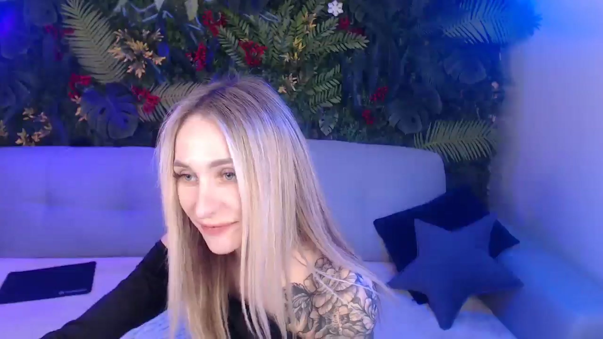 Gallery image thumbnail from Horny_Blond's myfreecams stream on, 05/05/2025, 08:54 image 4 of 20