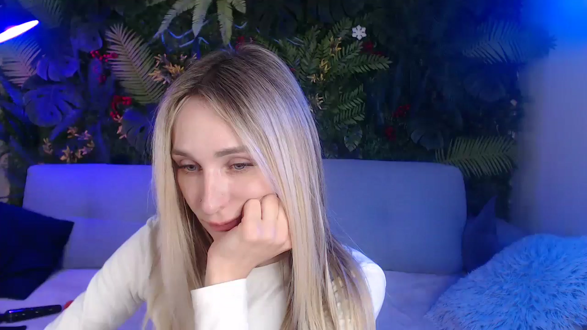 Gallery image thumbnail from Horny_Blond's myfreecams stream on, 05/10/2025, 10:52 image 2 of 20