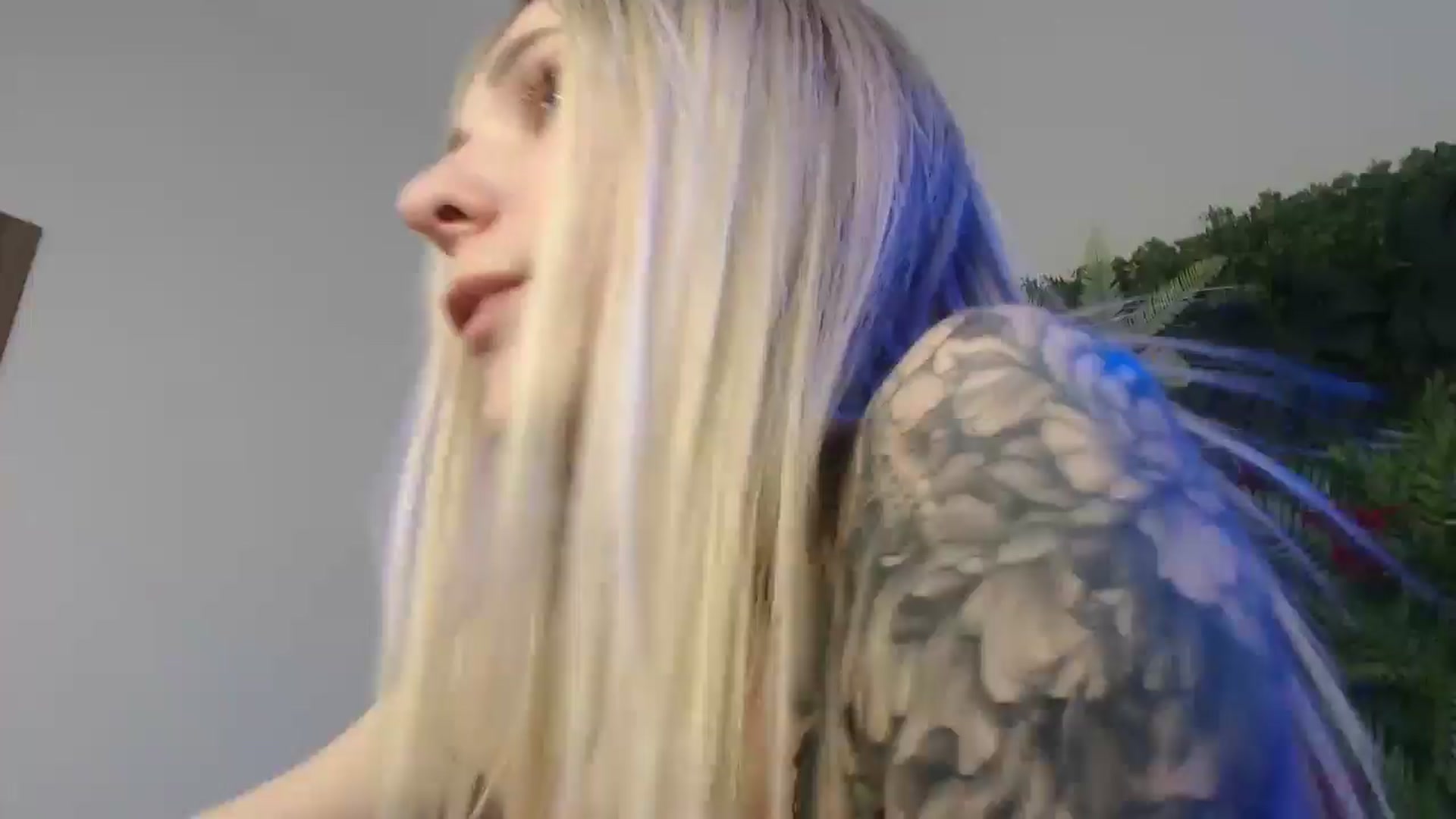 Gallery image thumbnail from Horny_Blond's myfreecams stream on, 05/13/2025, 10:36 image 4 of 20