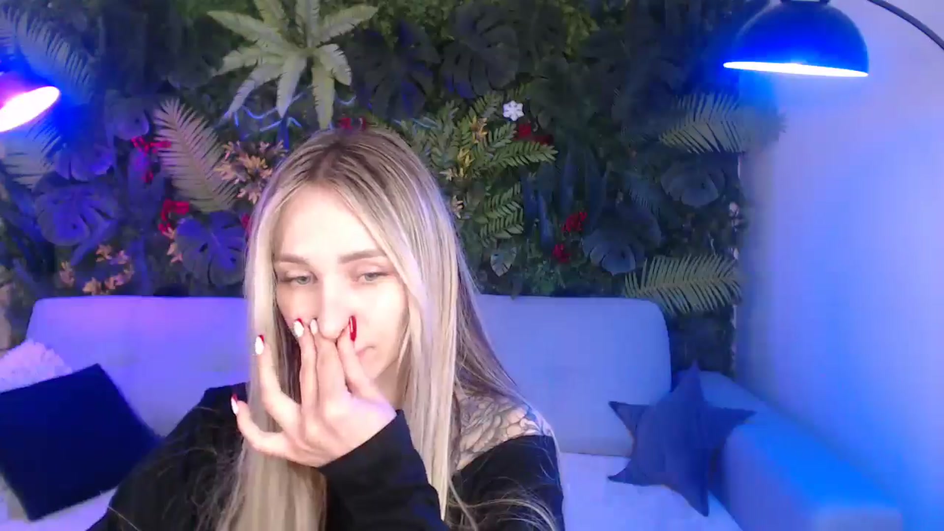 Gallery image thumbnail from Horny_Blond's myfreecams stream on, 05/17/2025, 10:13 image 6 of 20