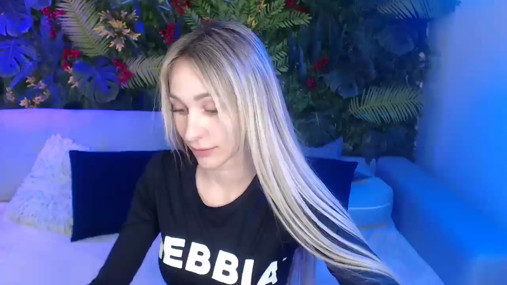 Gallery image thumbnail from Horny_Blond's myfreecams stream on, 05/18/2025, 11:06 image 20 of 20
