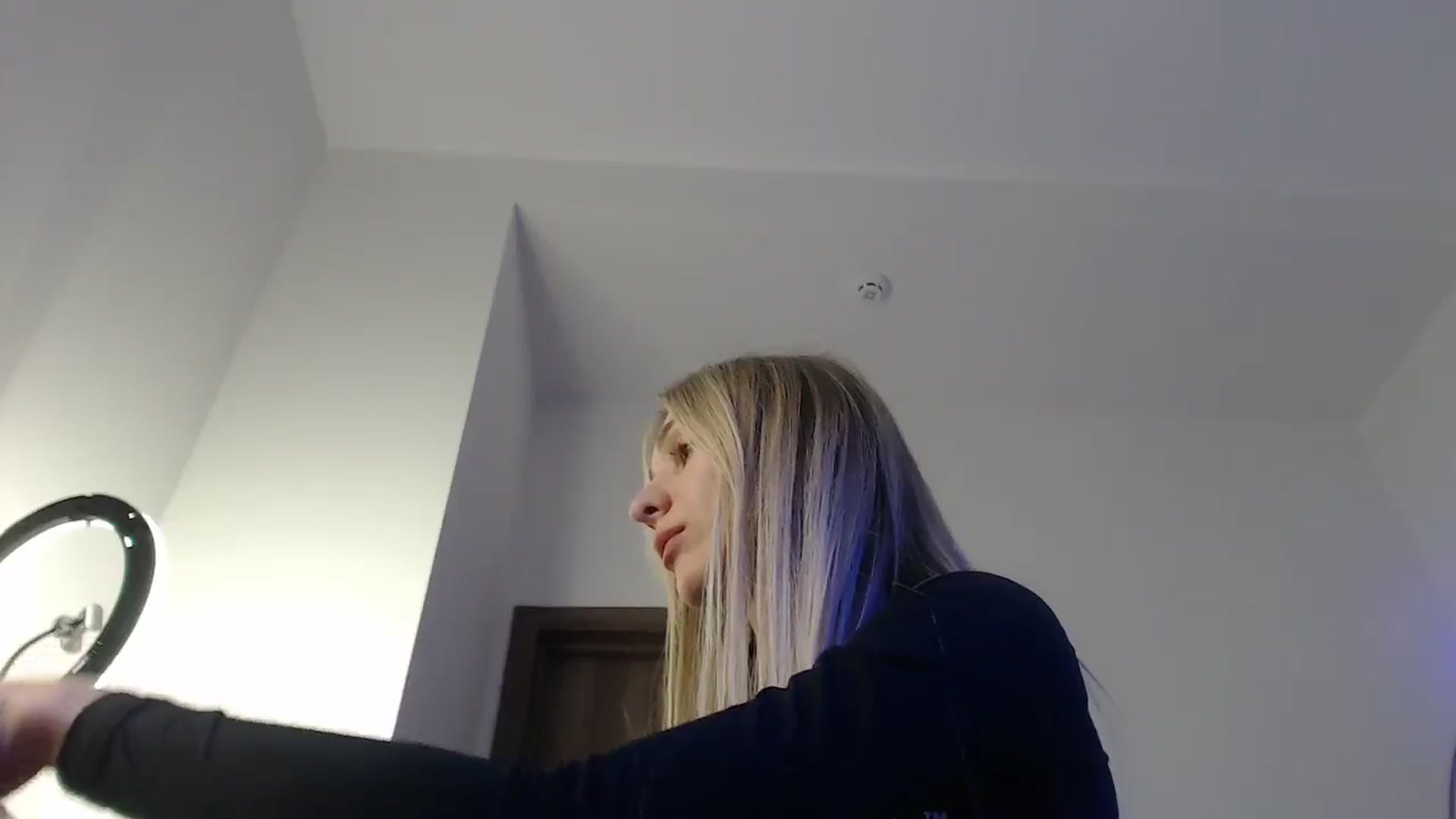 Gallery image thumbnail from Horny_Blond's myfreecams stream on, 05/18/2025, 11:52 image 20 of 20