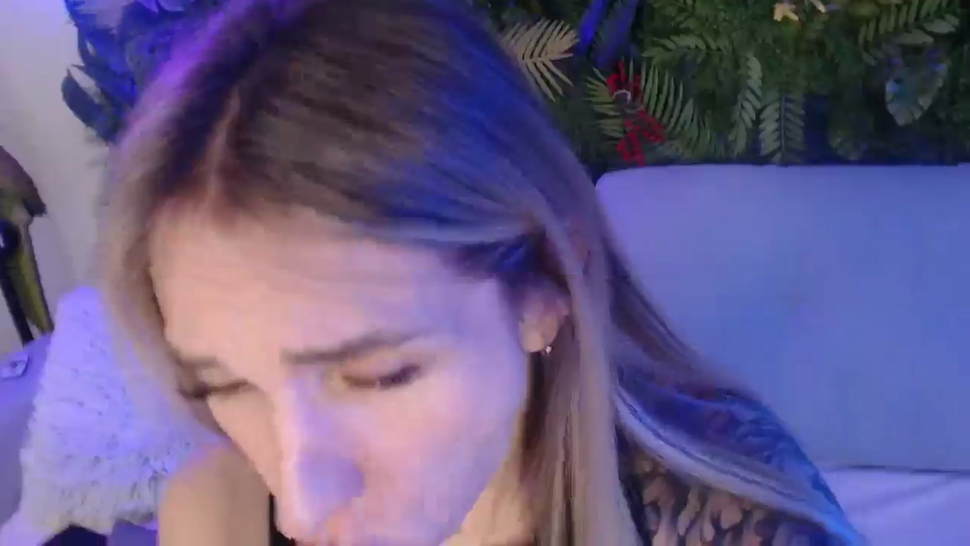 Gallery image thumbnail from Horny_Blond's myfreecams stream on, 05/20/2025, 08:56 image 14 of 20