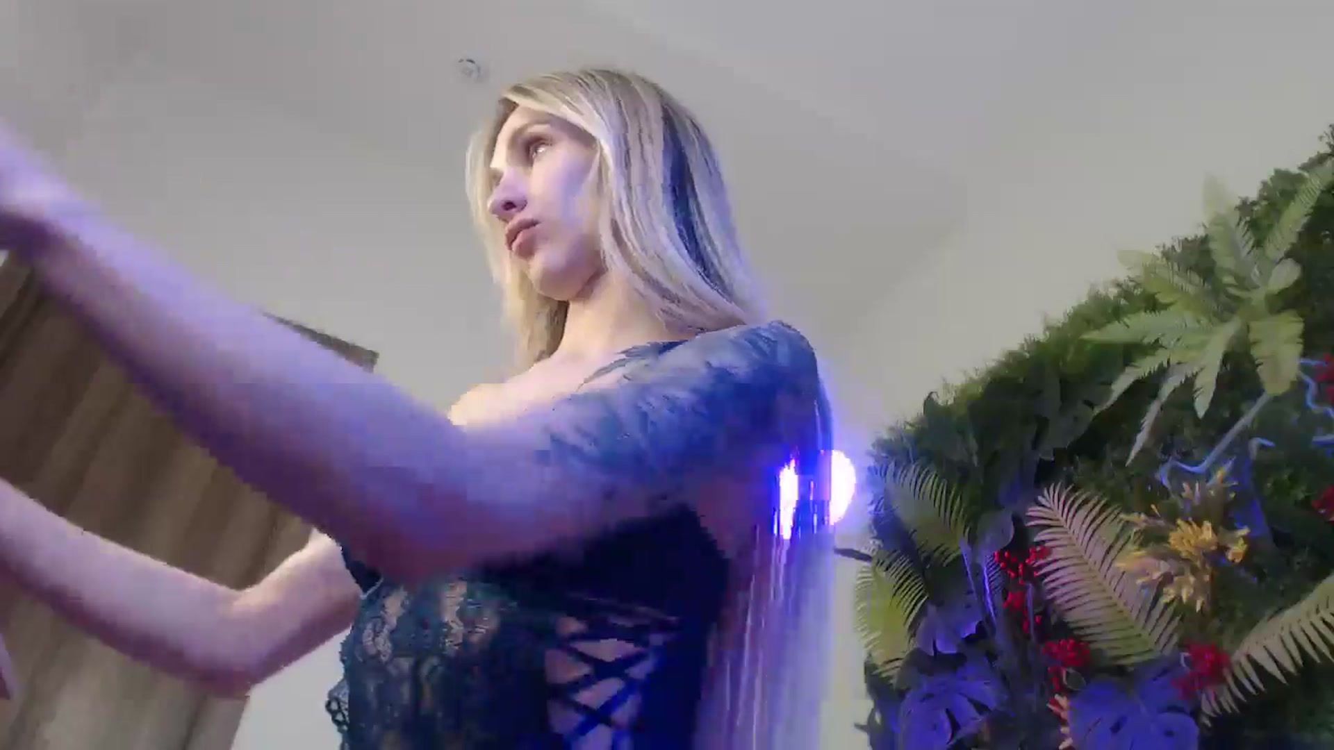 Gallery image thumbnail from Horny_Blond's myfreecams stream on, 05/31/2025, 10:37 image 16 of 20
