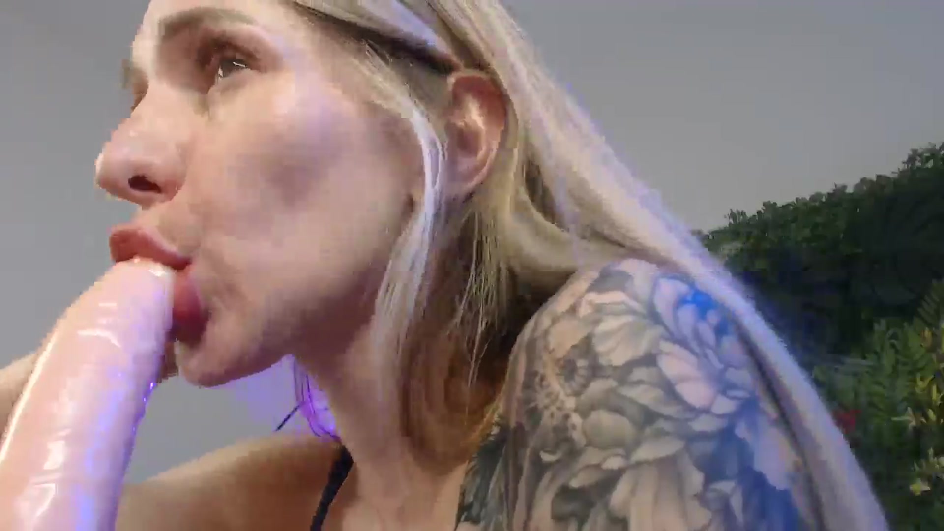 Gallery image thumbnail from Horny_Blond's myfreecams stream on, 05/31/2025, 11:04 image 7 of 20