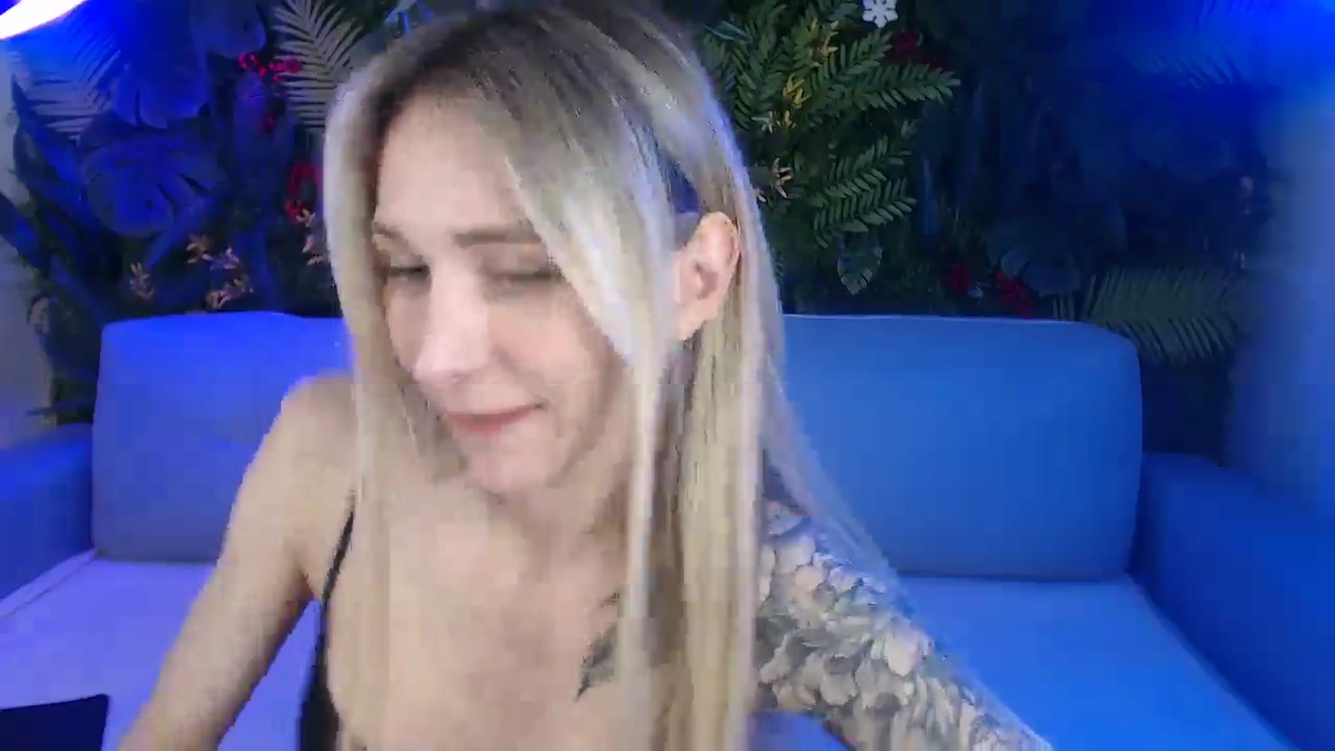 Gallery image thumbnail from Horny_Blond's myfreecams stream on, 06/02/2025, 10:02 image 7 of 20