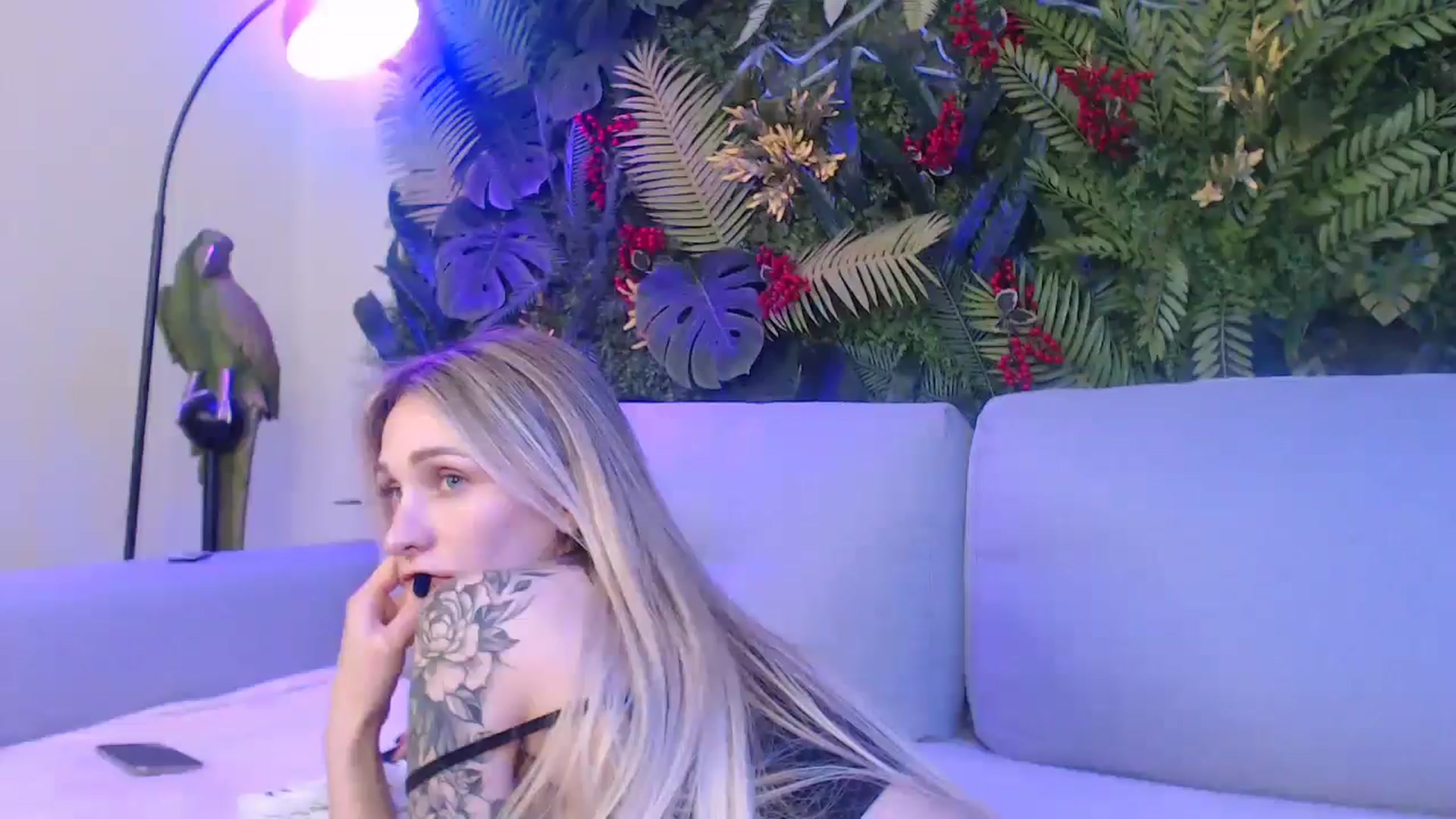 Gallery image thumbnail from Horny_Blond's myfreecams stream on, 06/02/2025, 12:19 image 18 of 20