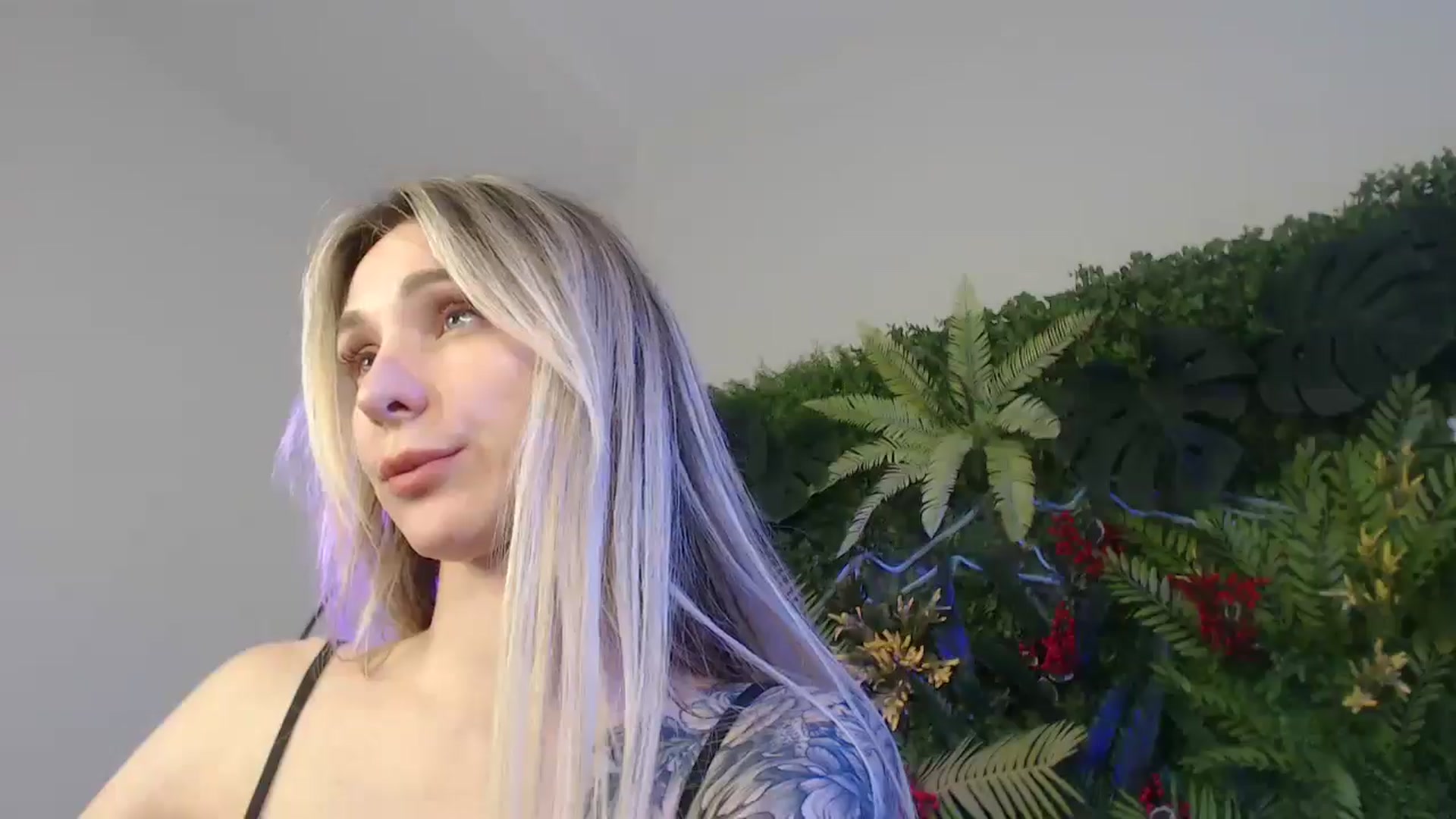 Gallery image thumbnail from Horny_Blond's myfreecams stream on, 06/02/2025, 13:54 image 14 of 20