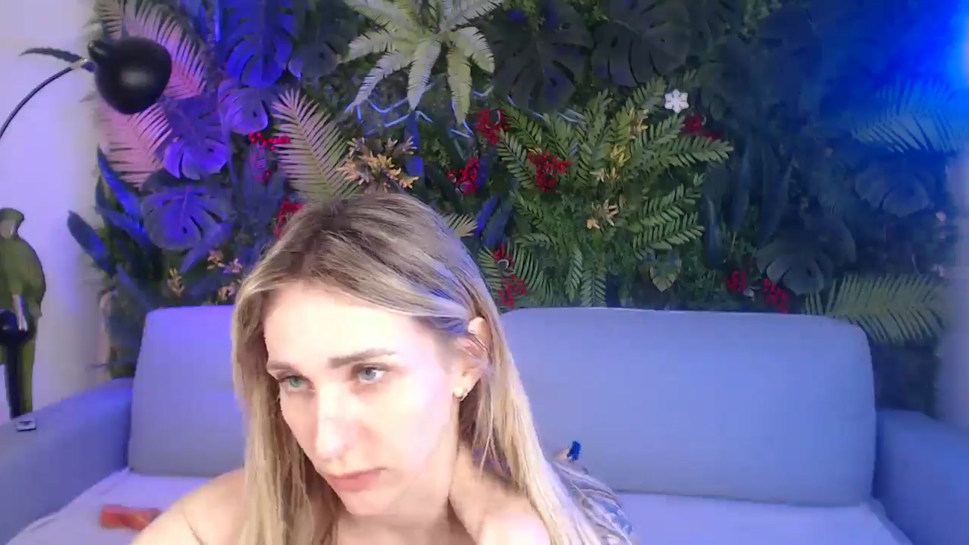 Gallery image thumbnail from Horny_Blond's myfreecams stream on, 06/03/2025, 11:28 image 13 of 20
