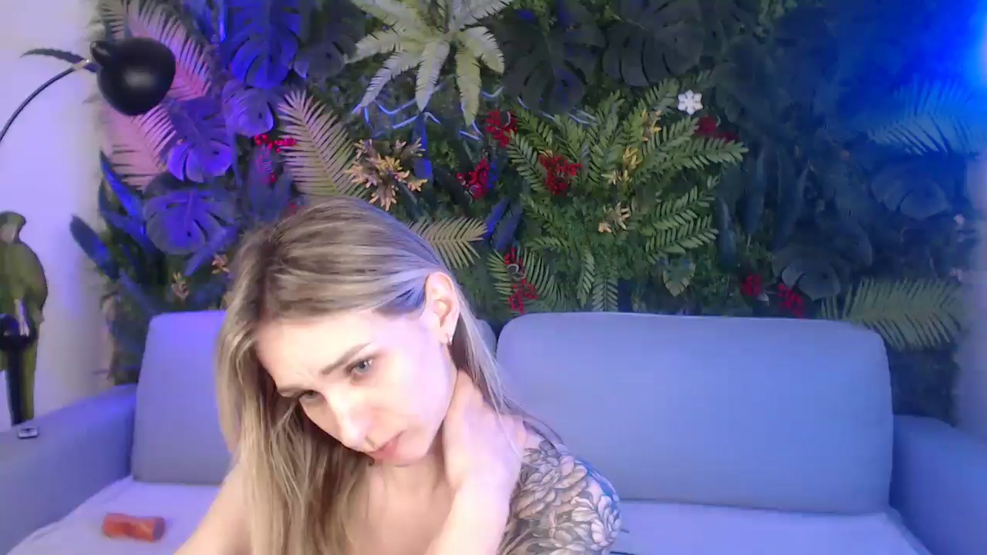 Gallery image thumbnail from Horny_Blond's myfreecams stream on, 06/03/2025, 11:28 image 1 of 20