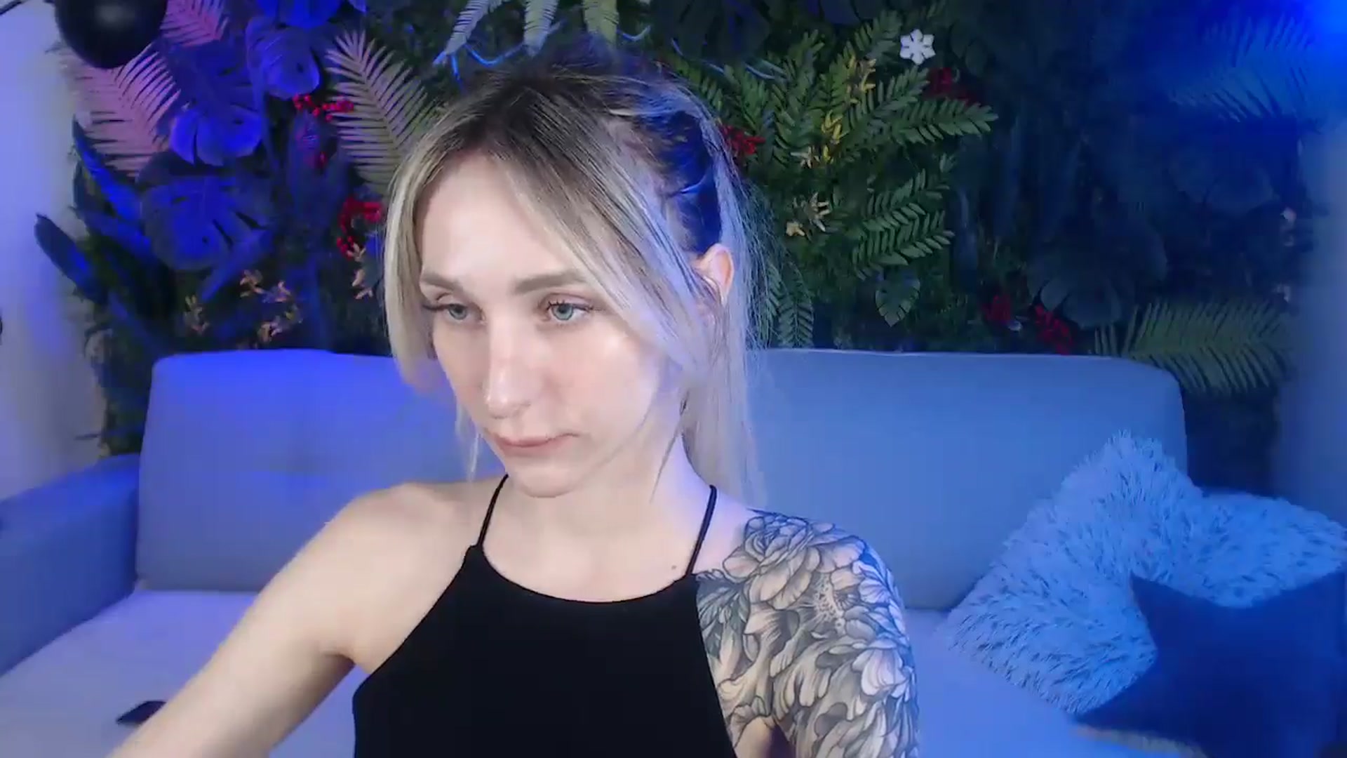 Gallery image thumbnail from Horny_Blond's myfreecams stream on, 06/07/2025, 08:33 image 2 of 20