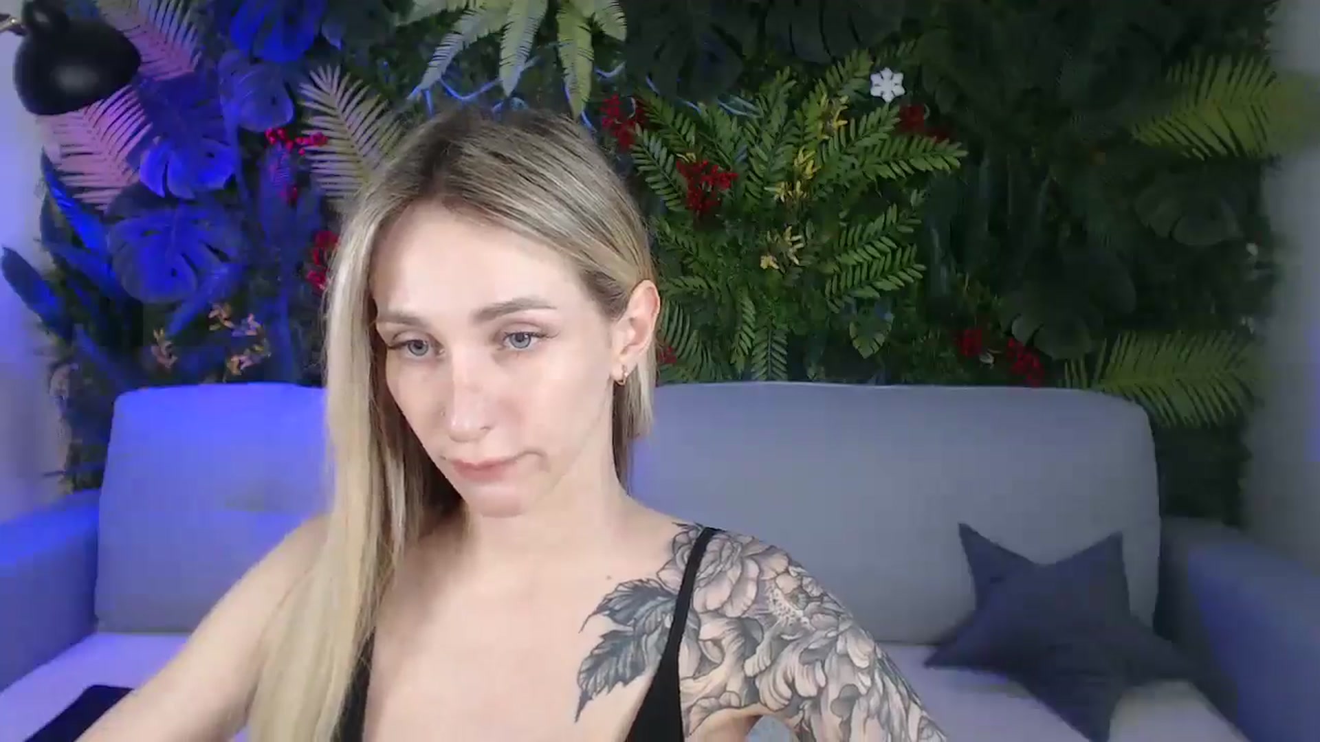Gallery image thumbnail from Horny_Blond's myfreecams stream on, 06/08/2025, 09:42 image 20 of 20