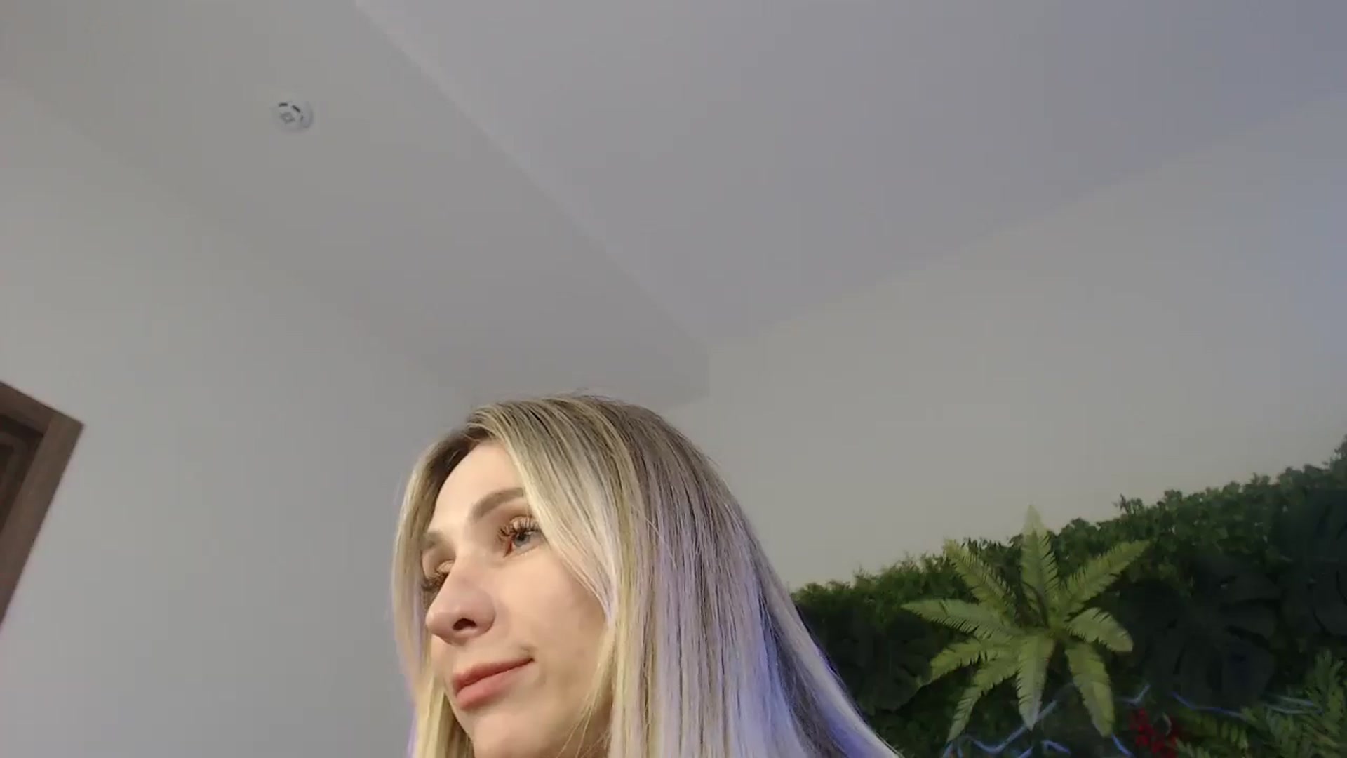 Gallery image thumbnail from Horny_Blond's myfreecams stream on, 06/09/2025, 10:57 image 16 of 20
