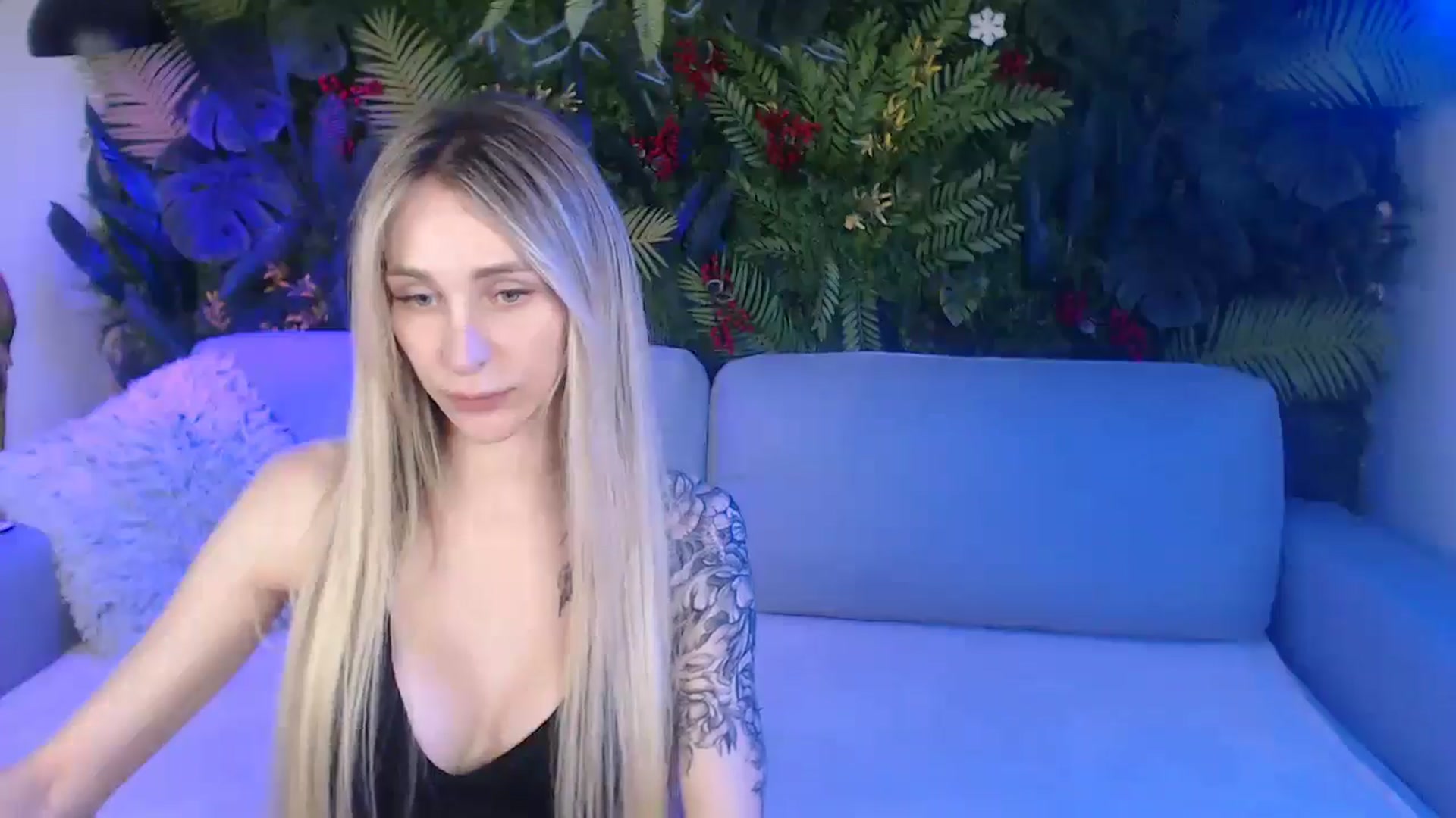 Gallery image thumbnail from Horny_Blond's myfreecams stream on, 06/11/2025, 09:09 image 7 of 20
