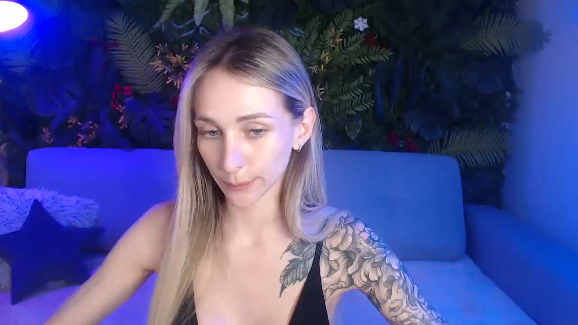 Gallery image thumbnail from Horny_Blond's myfreecams stream on, 06/24/2025, 08:22 image 5 of 20