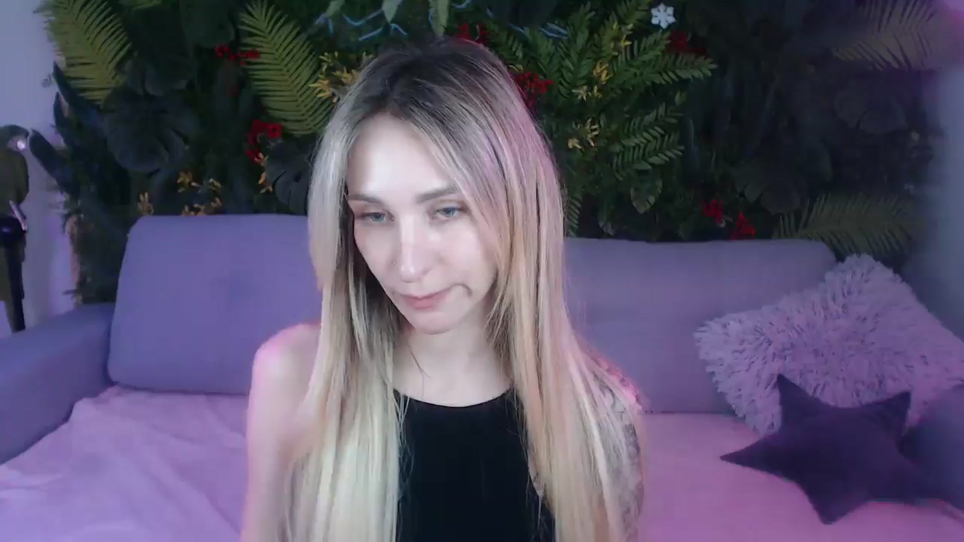 Gallery image thumbnail from Horny_Blond's myfreecams stream on, 07/01/2025, 08:20 image 6 of 20