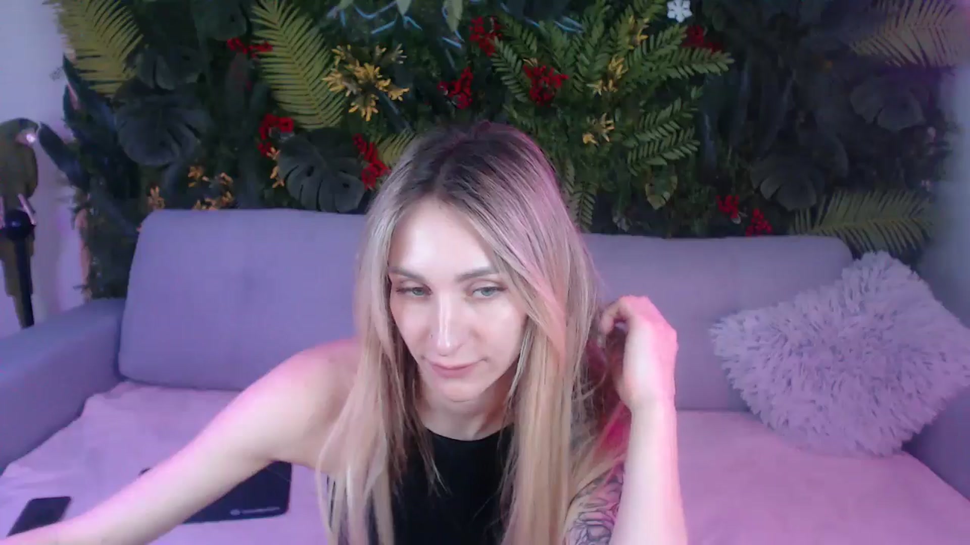 Gallery image thumbnail from Horny_Blond's myfreecams stream on, 07/01/2025, 08:41 image 11 of 20
