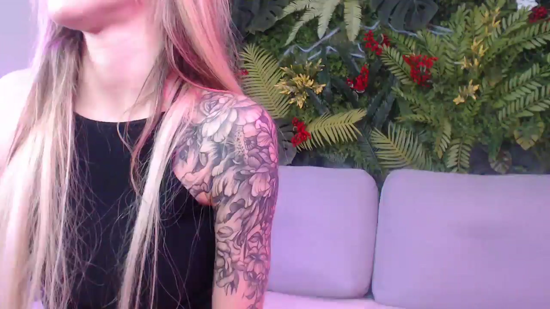 Gallery image thumbnail from Horny_Blond's myfreecams stream on, 07/01/2025, 08:41 image 16 of 20