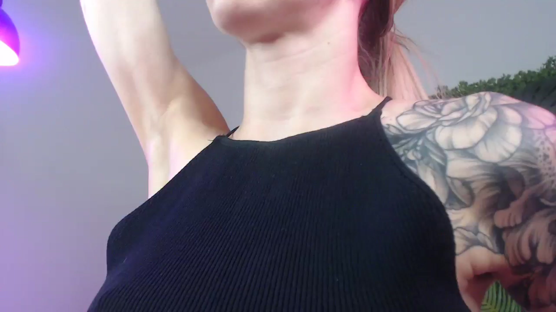 Gallery image thumbnail from Horny_Blond's myfreecams stream on, 07/01/2025, 10:12 image 19 of 20