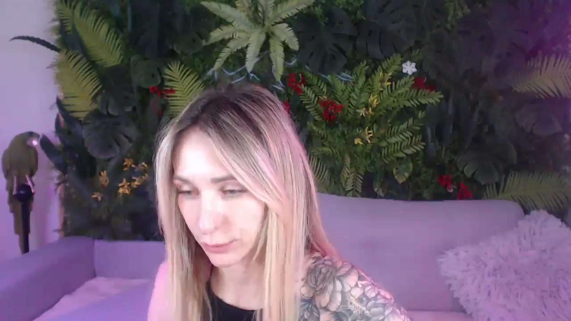 Gallery image thumbnail from Horny_Blond's myfreecams stream on, 07/01/2025, 10:12 image 20 of 20