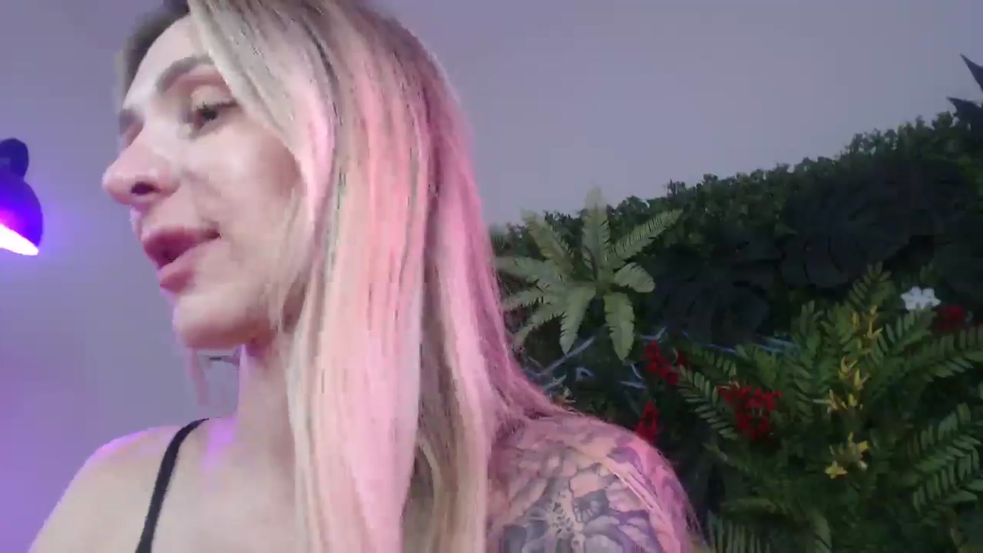 Gallery image thumbnail from Horny_Blond's myfreecams stream on, 07/05/2025, 09:46 image 14 of 20