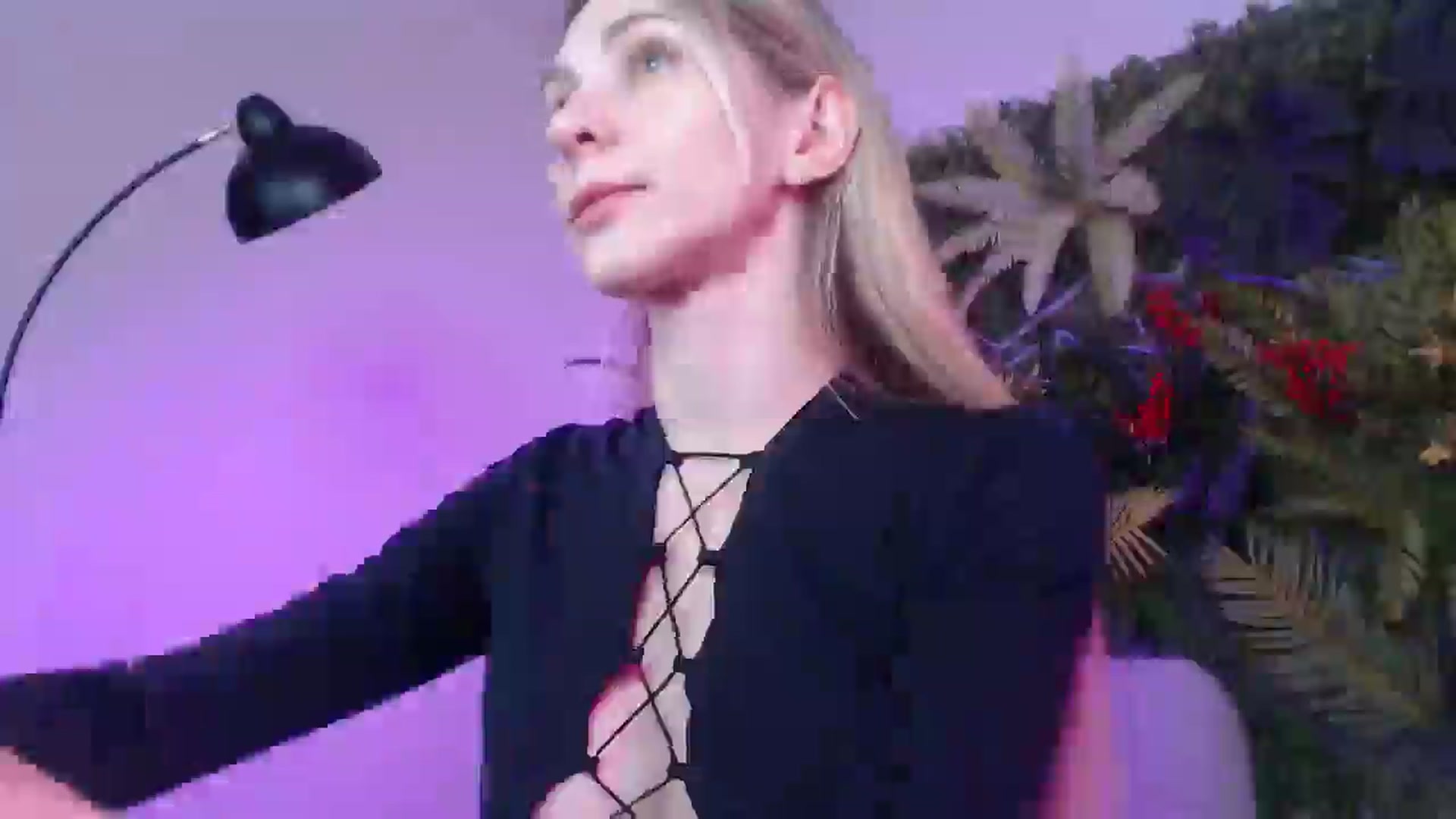 Gallery image thumbnail from Horny_Blond's myfreecams stream on, 07/08/2025, 10:42 image 8 of 20
