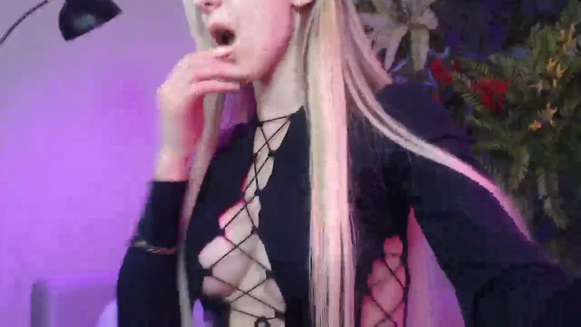 Gallery image thumbnail from Horny_Blond's myfreecams stream on, 07/08/2025, 11:07 image 3 of 20