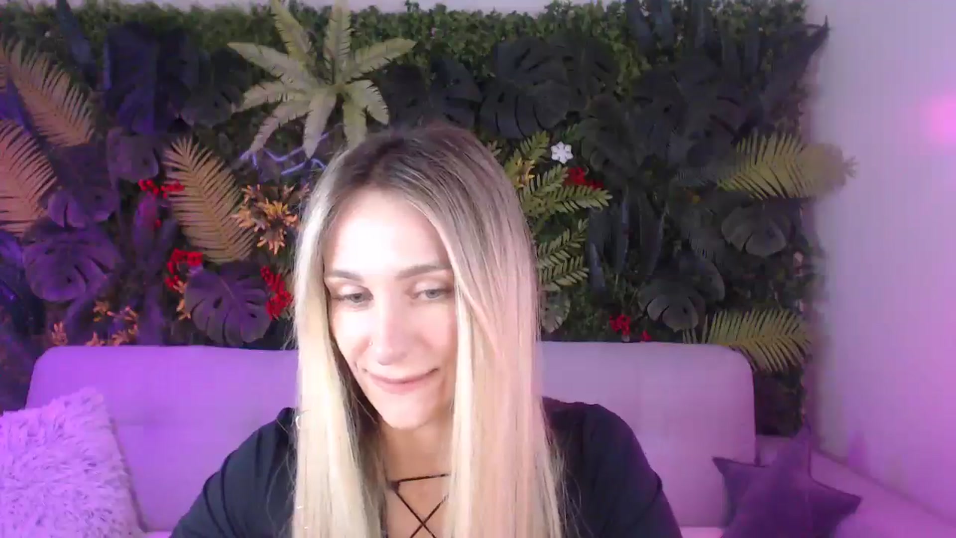 Gallery image thumbnail from Horny_Blond's myfreecams stream on, 07/13/2025, 08:53 image 11 of 20