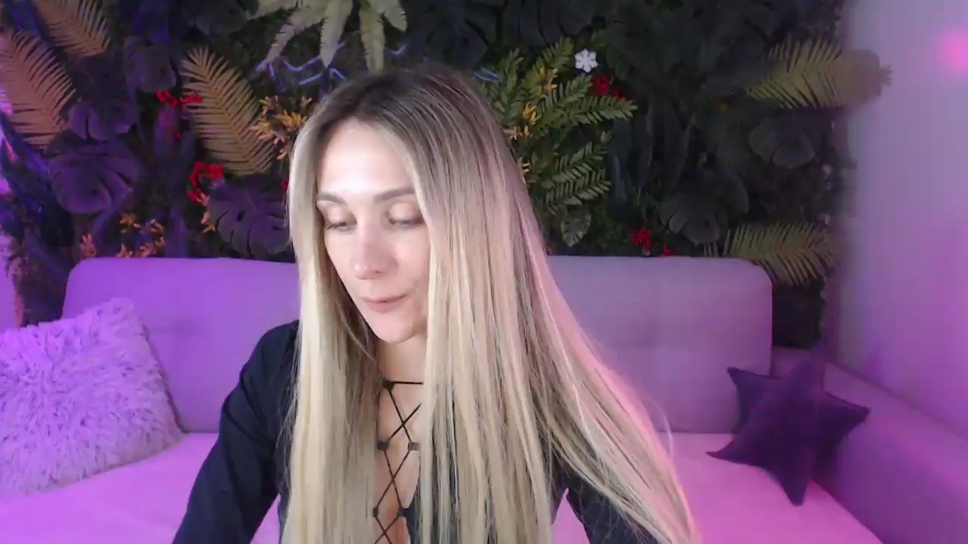 Gallery image thumbnail from Horny_Blond's myfreecams stream on, 07/13/2025, 09:44 image 5 of 20