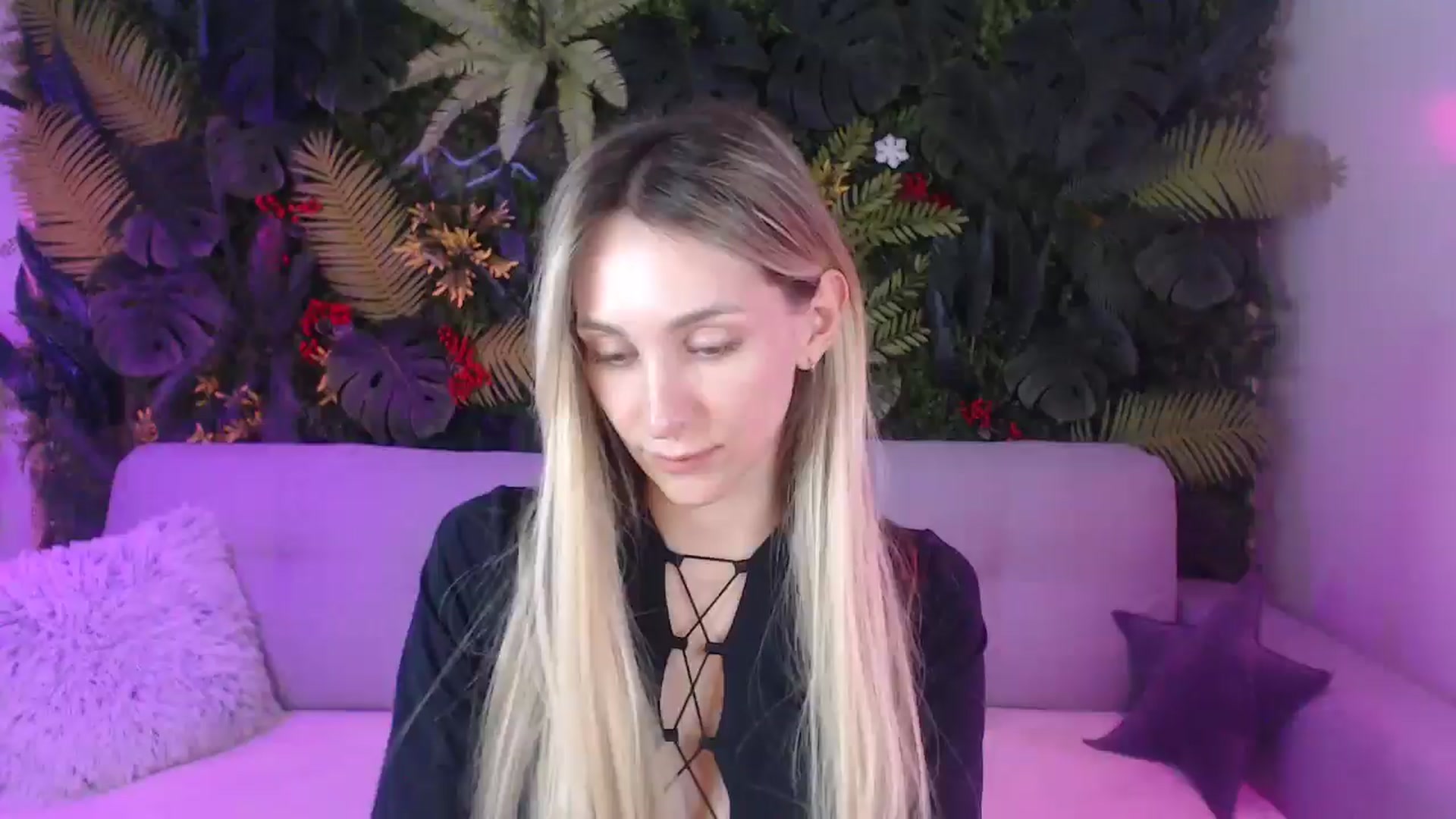 Gallery image thumbnail from Horny_Blond's myfreecams stream on, 07/13/2025, 09:44 image 10 of 20