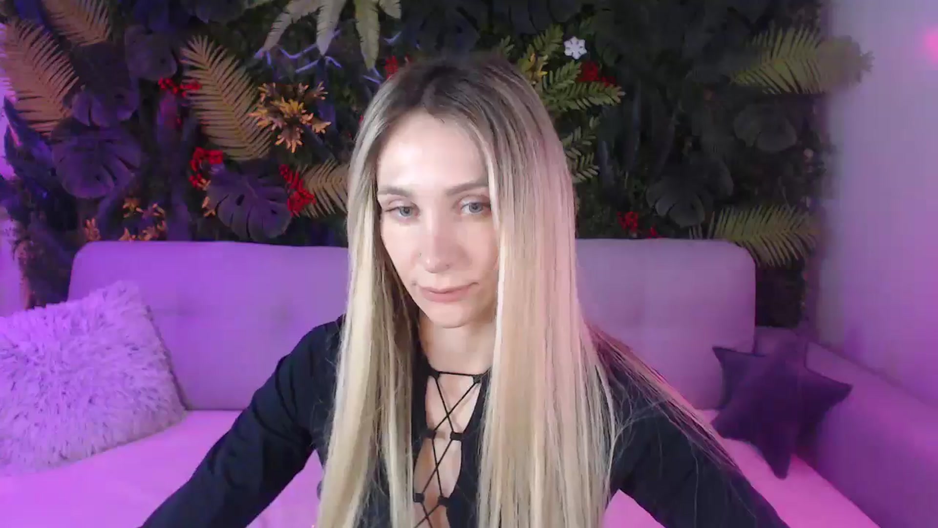 Gallery image thumbnail from Horny_Blond's myfreecams stream on, 07/13/2025, 09:44 image 17 of 20