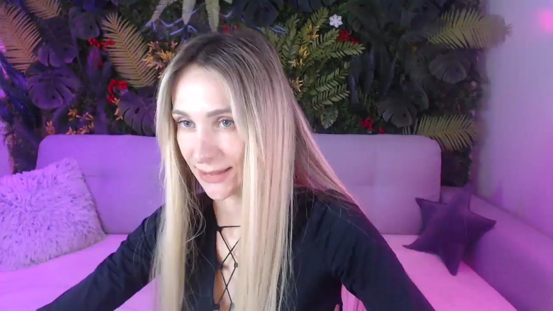 Gallery image thumbnail from Horny_Blond's myfreecams stream on, 07/13/2025, 09:44 image 2 of 20