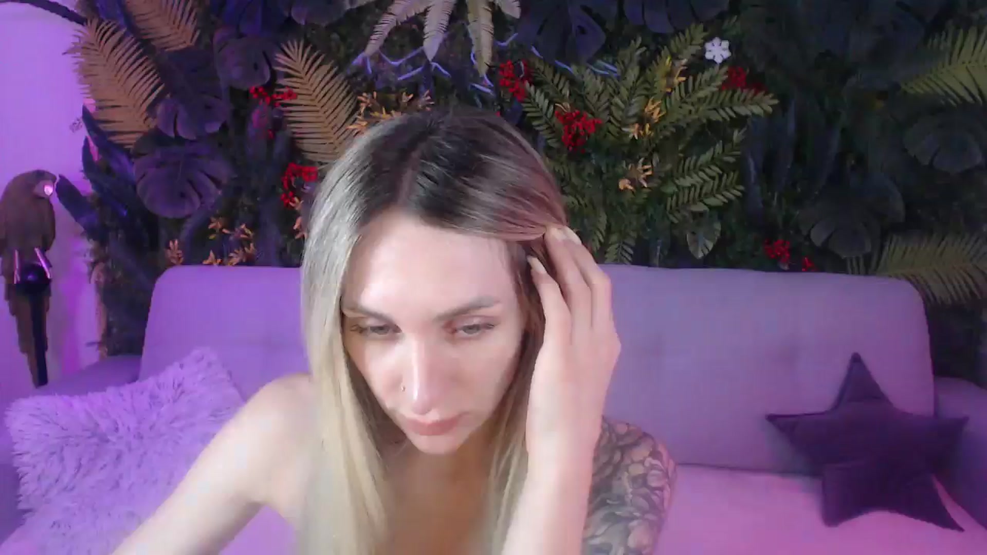 Gallery image thumbnail from Horny_Blond's myfreecams stream on, 07/14/2025, 08:17 image 1 of 20