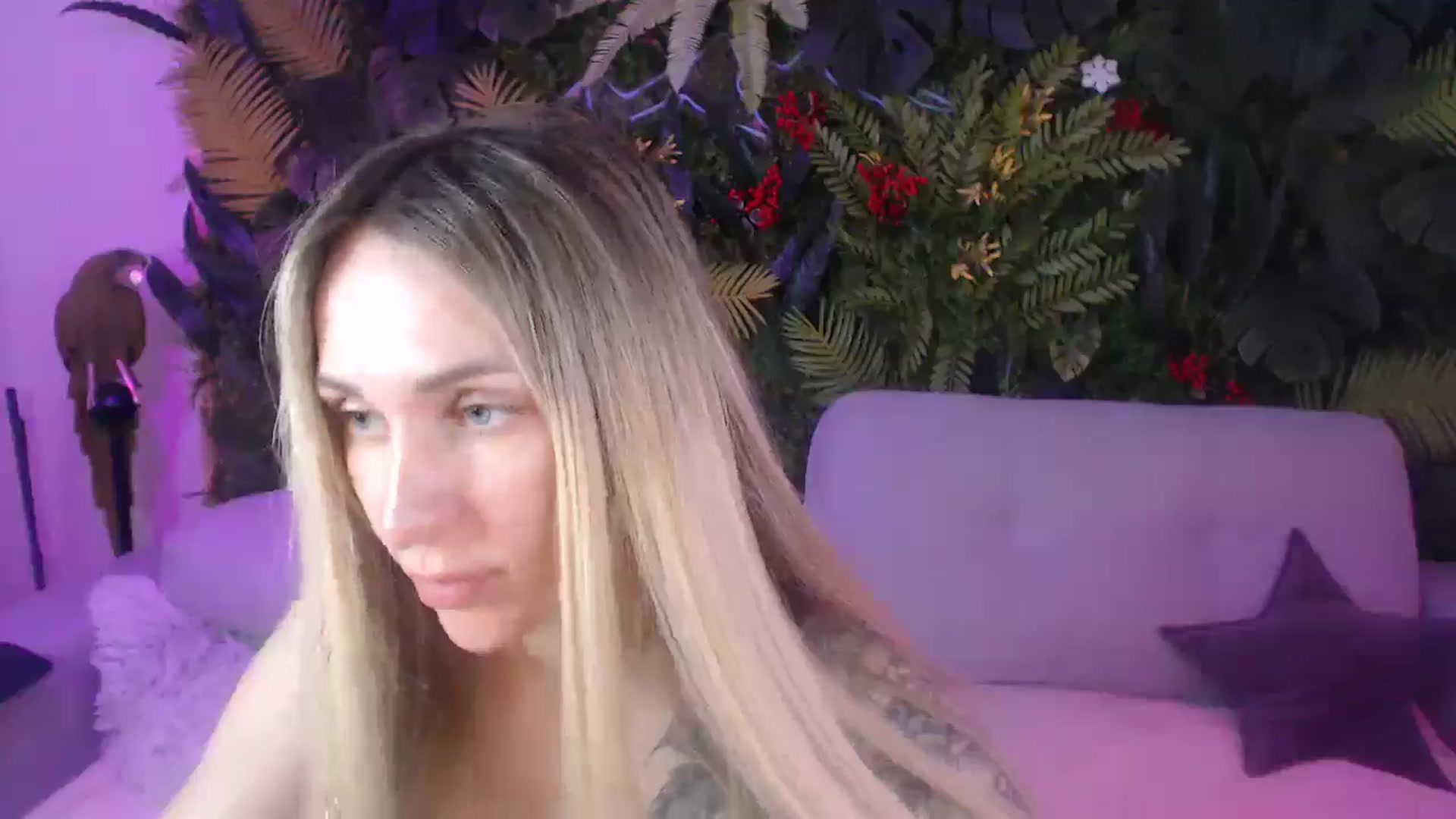 Gallery image thumbnail from Horny_Blond's myfreecams stream on, 07/14/2025, 09:05 image 4 of 20
